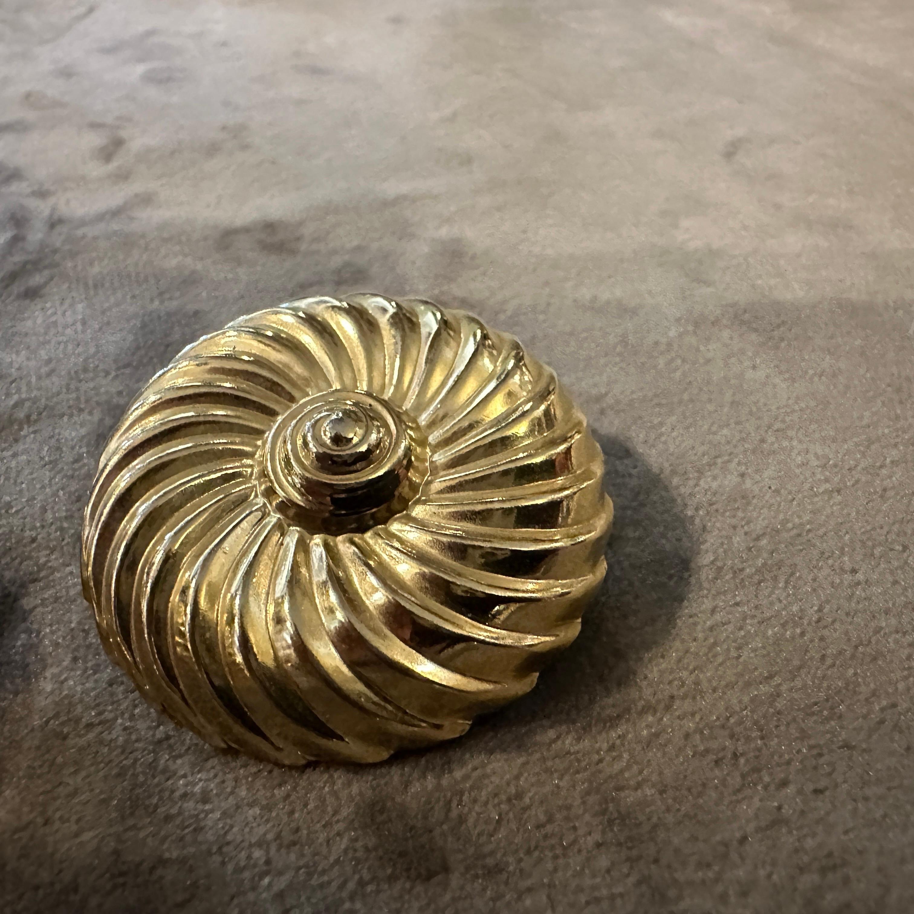 Orecchini a spirale in ottone a torciglione degli anni '70 in vendita 3