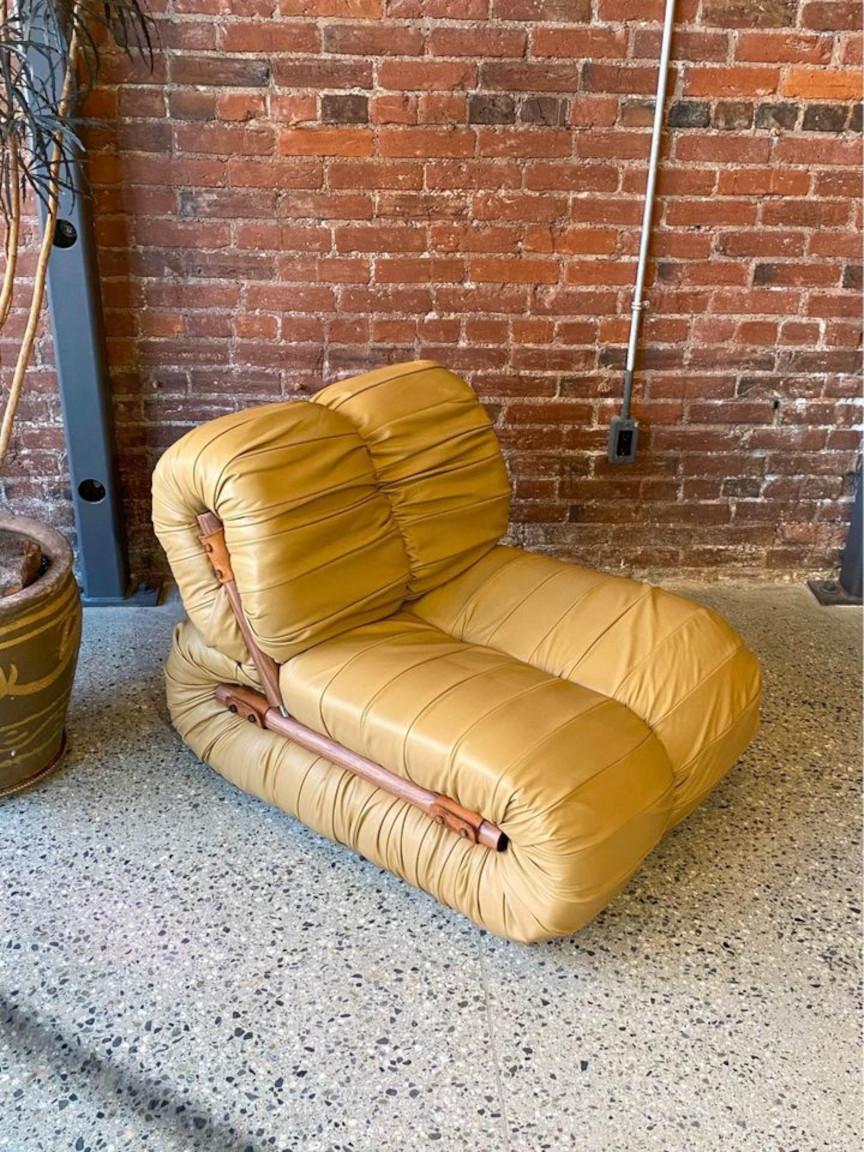 1970s Brazilian Wood and Leather “MP-115” Chair by Percival Lafer 2