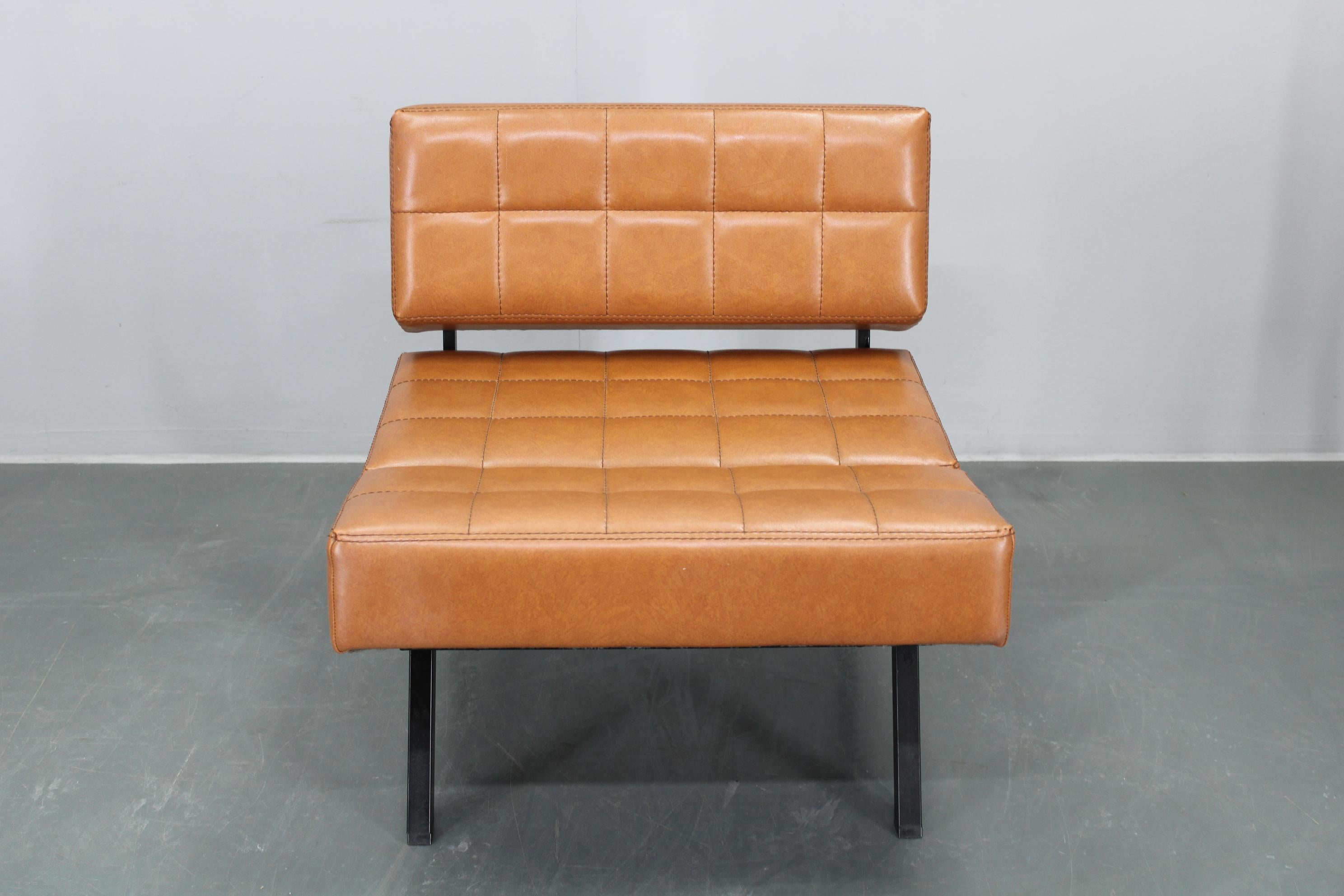 1970s Brevetti IPE Set Of Three RARE Convertible Lounge Chairs, Italy In Good Condition For Sale In Praha, CZ