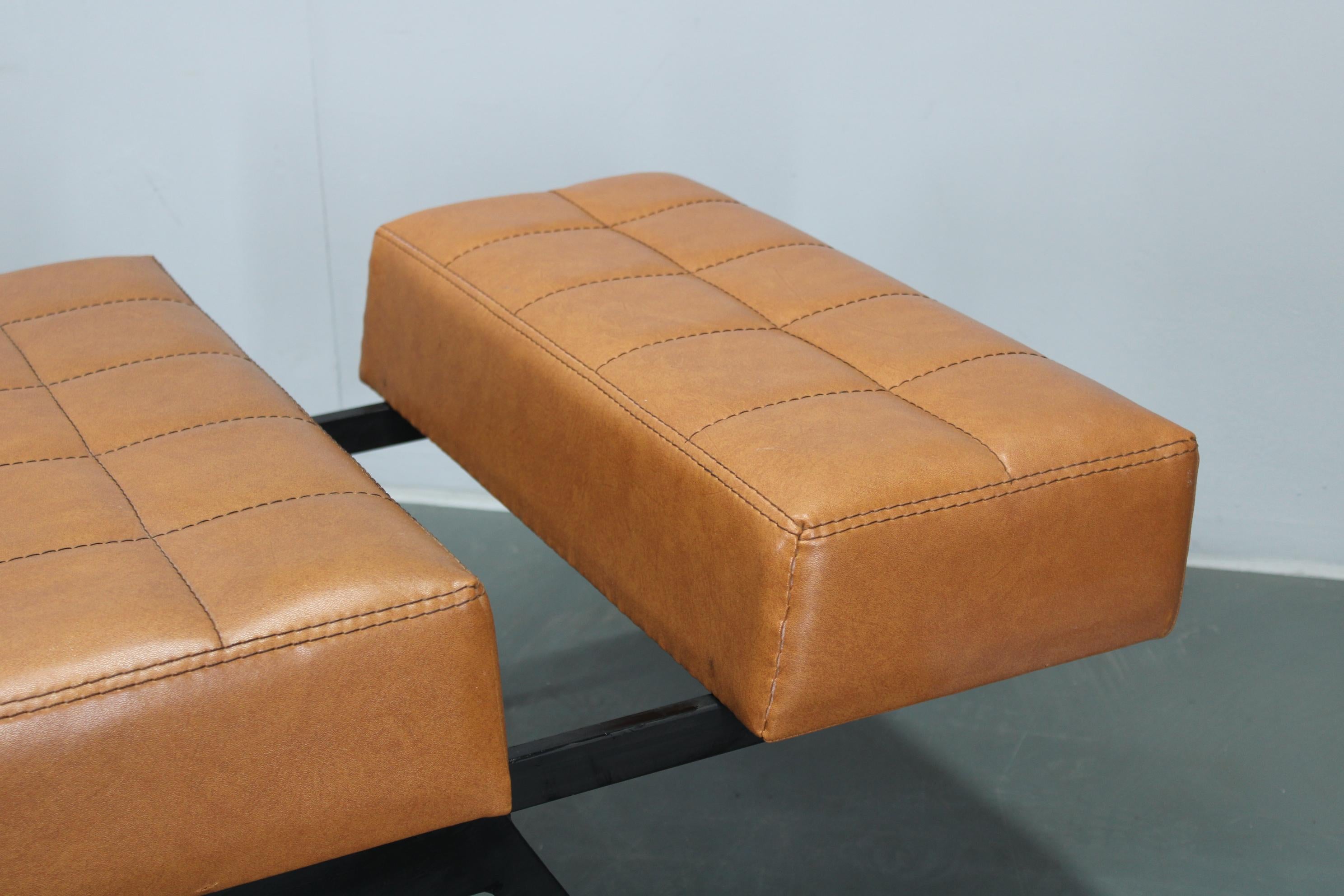 1970s Brevetti IPE Set Of Three RARE Convertible Lounge Chairs, Italy For Sale 2