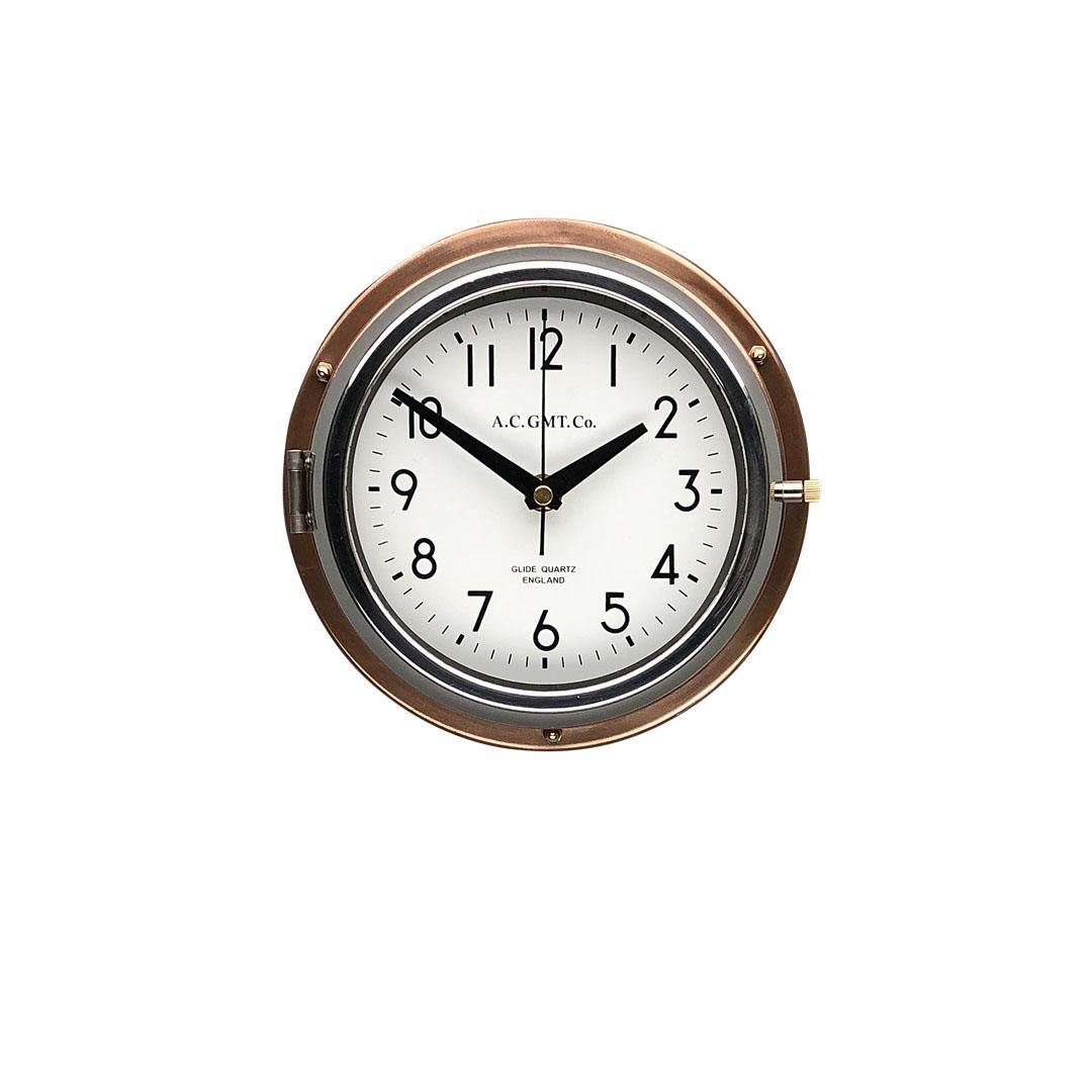 AC GMT Co., britannique, bronze et chrome, années 1970 Horloge murale industrielle avec cadran blanc Excellent état - En vente à Leicester, Leicestershire