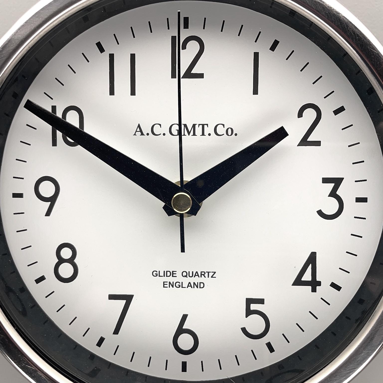 1970's British Ultimate Gray /Monochrome AC GMT Co. Classic Quartz Wall Clock For Sale 6