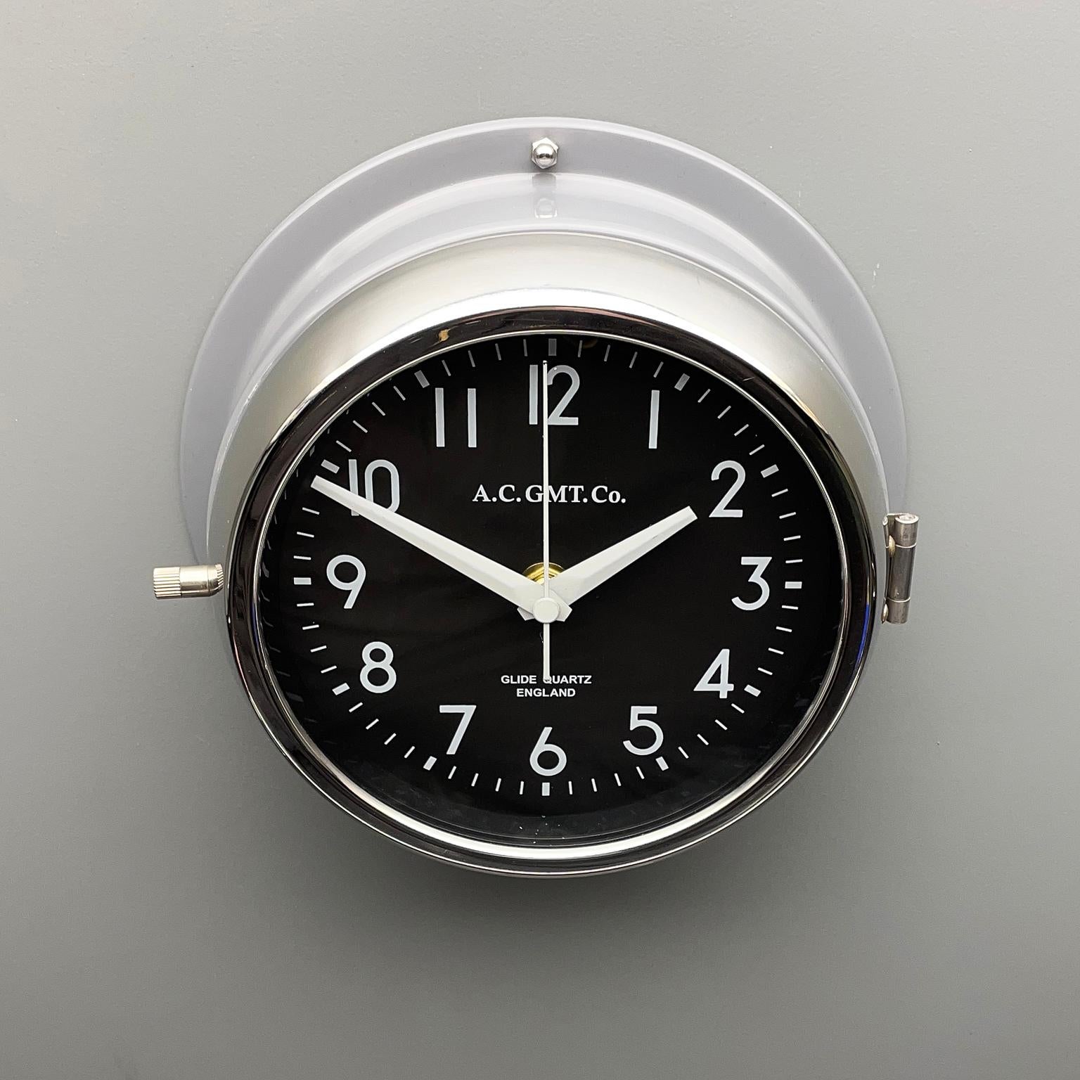 1970's British Ultimate Gray /Monochrome Black AC GMT Co. Classic Wall Clock For Sale 7
