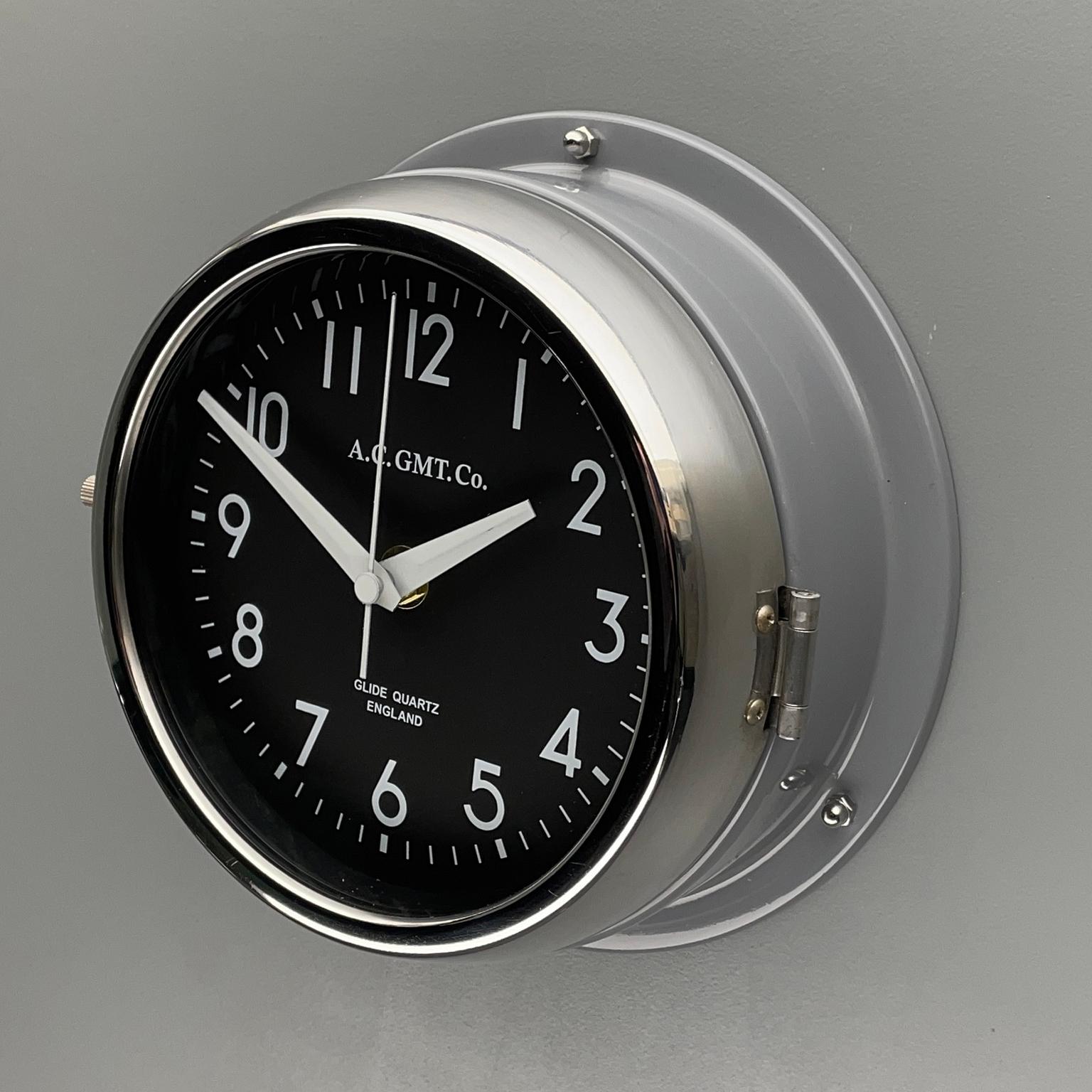 1970's British Ultimate Gray /Monochrome Black AC GMT Co. Classic Wall Clock For Sale 6