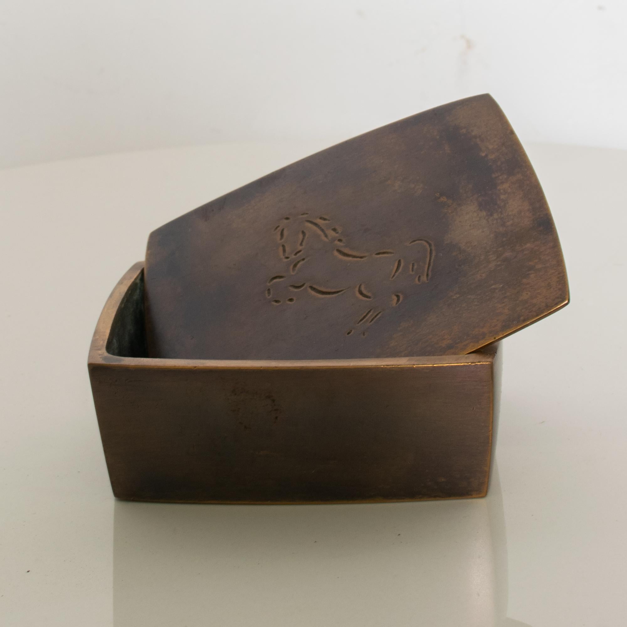 1970s Engraved Horse on Bronze Keepsake Box Wah Ming Chang California 3