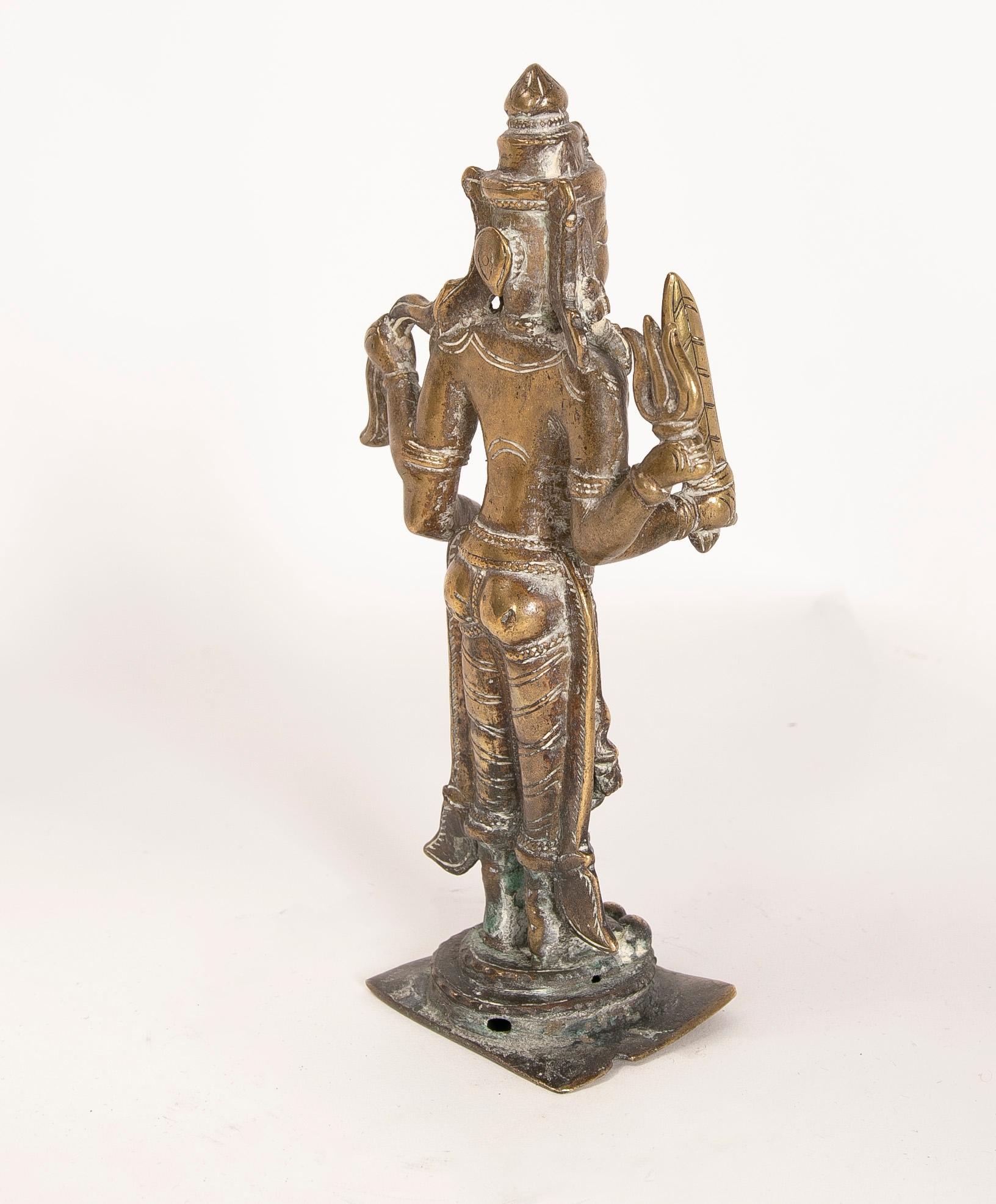1970s Bronze Sculpture of Buddha In Good Condition For Sale In Marbella, ES