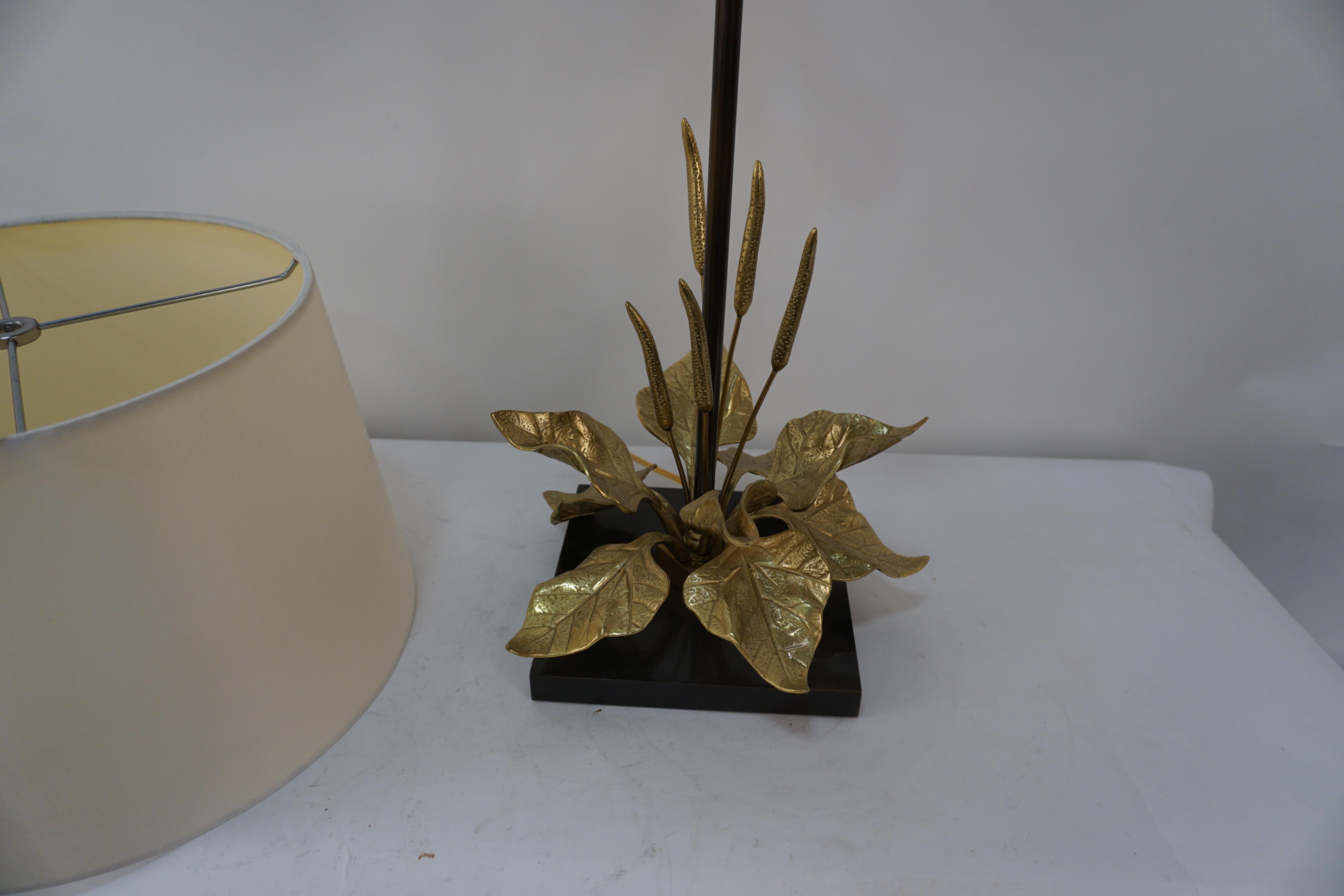 1970s Bronze Table Lamp with Ears of Wheat and Leaves in Maison Charles Style For Sale 1
