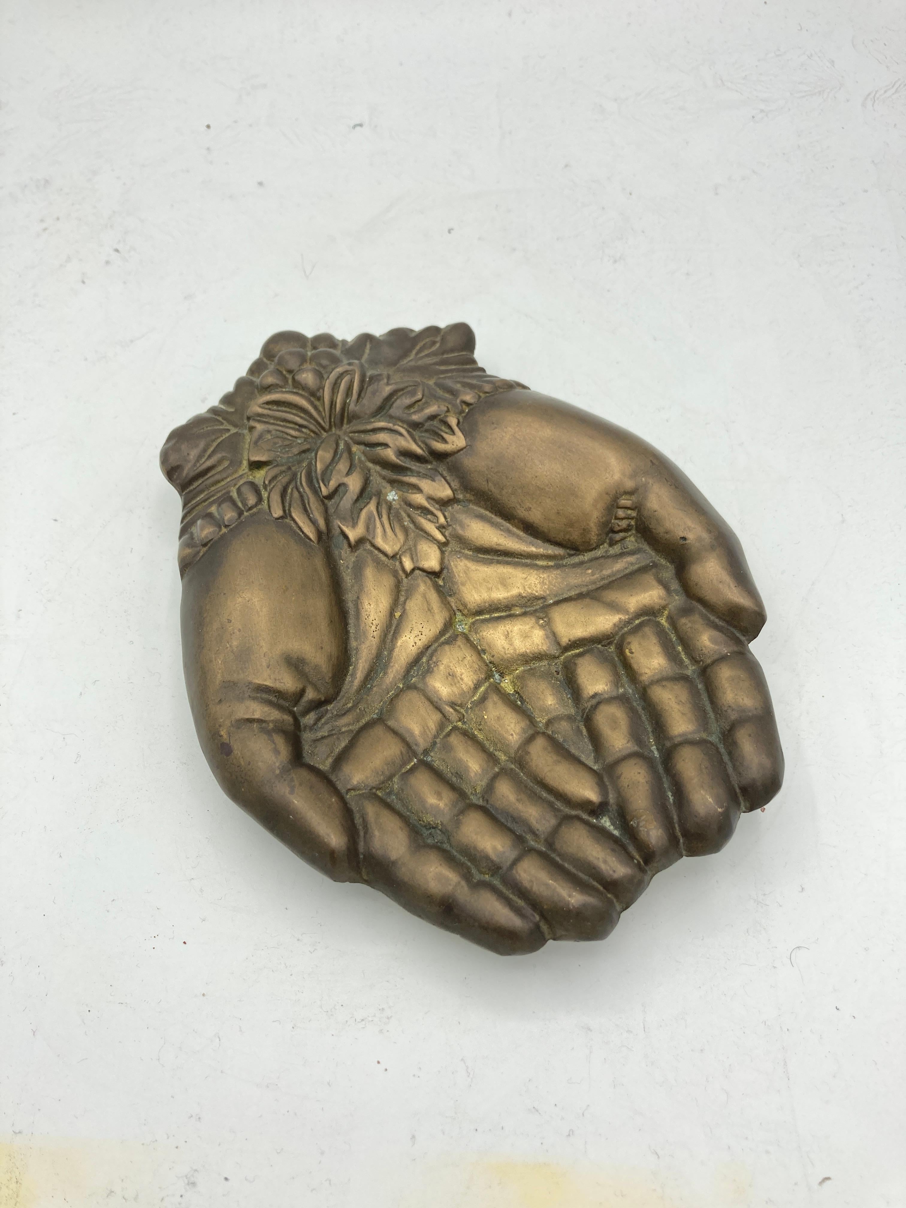 Vide poche décoratif en bronze des années 1970
France