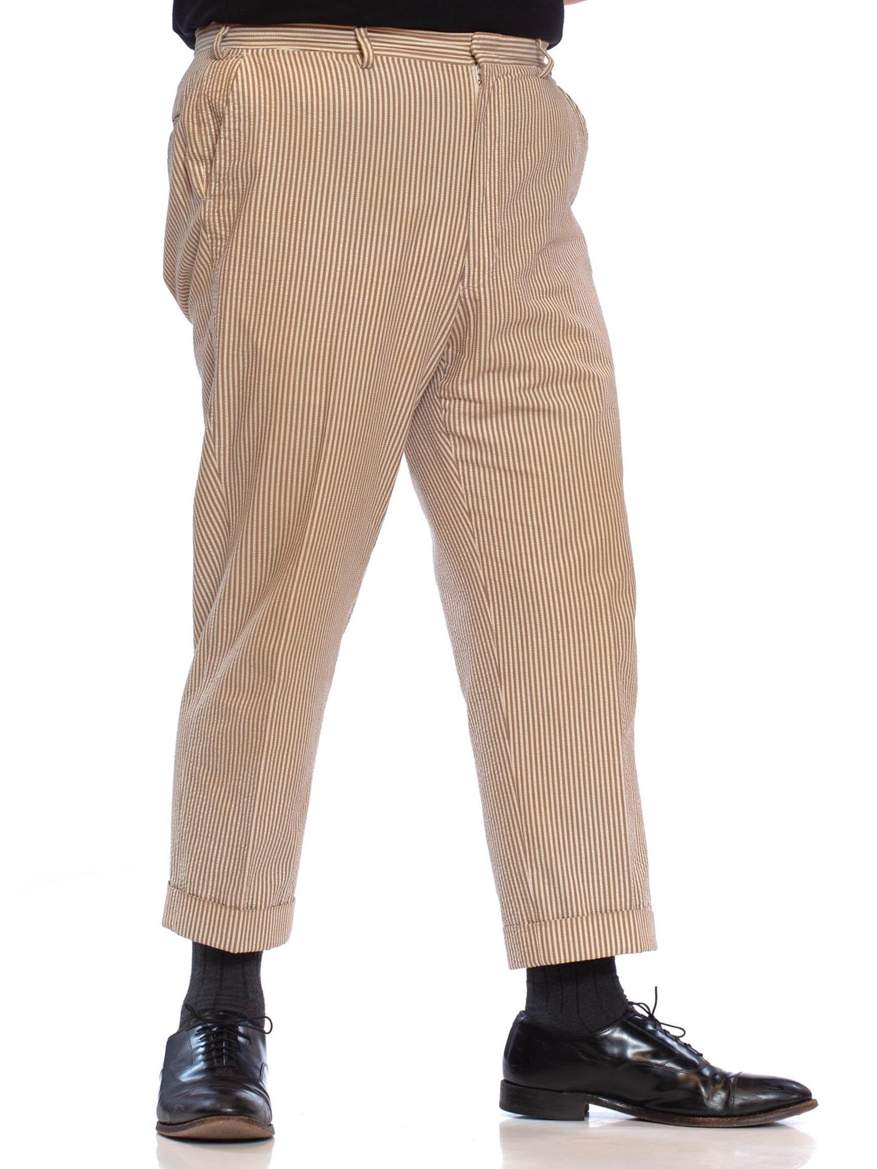 Marron BROOKS BROTHERS Pantalon en coton marron et beige pour hommes Seersucker des années 1970 en vente