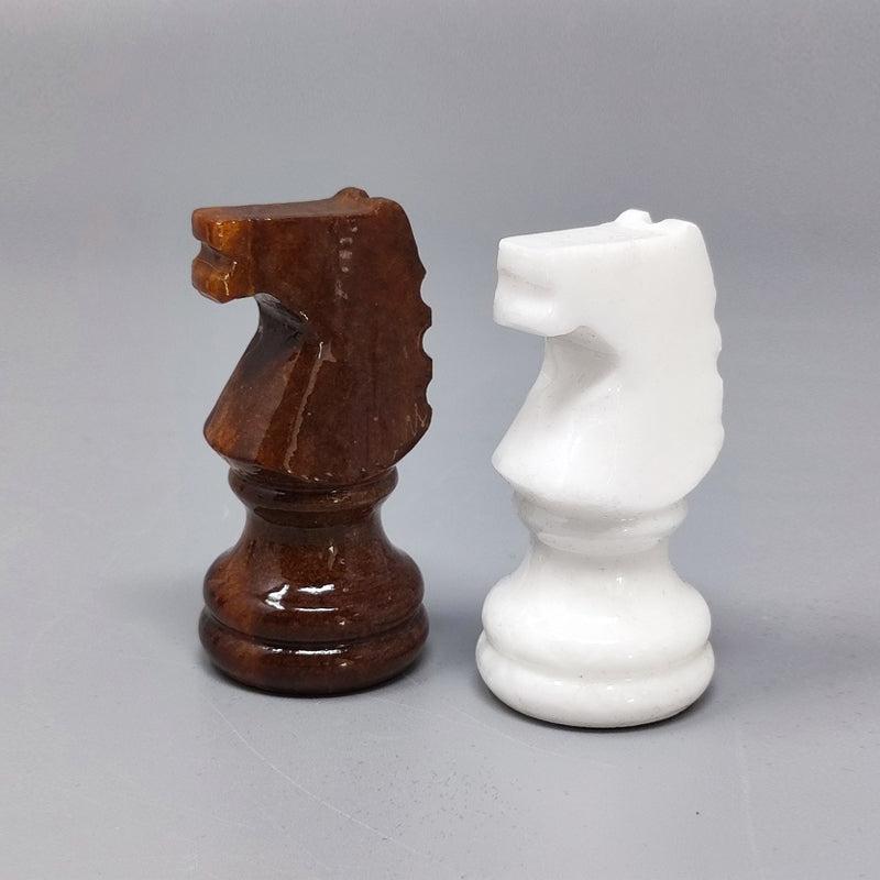 1970s Brown and White Chess Set in Volterra Alabaster Handmade, Made in Italy 4