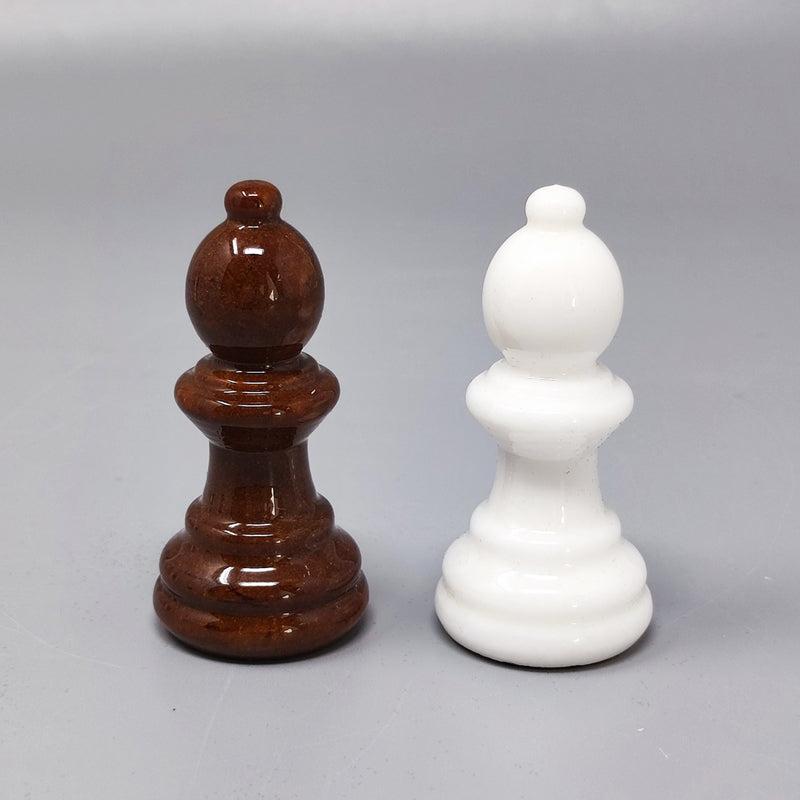 1970s Brown and White Chess Set in Volterra Alabaster Handmade, Made in Italy 3