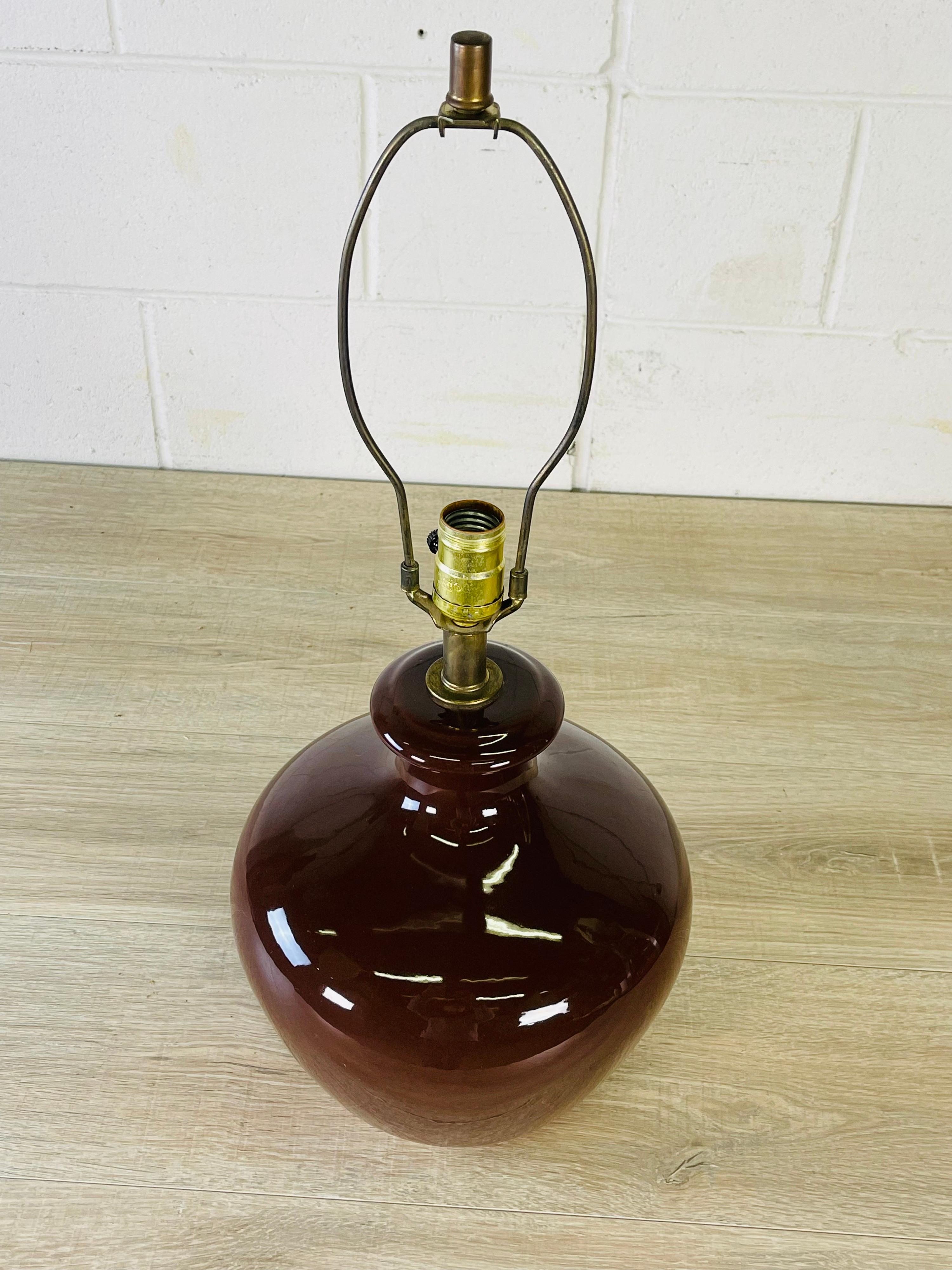 Mid-Century Modern 1970s Brown Bulbous Ceramic Table Lamp For Sale