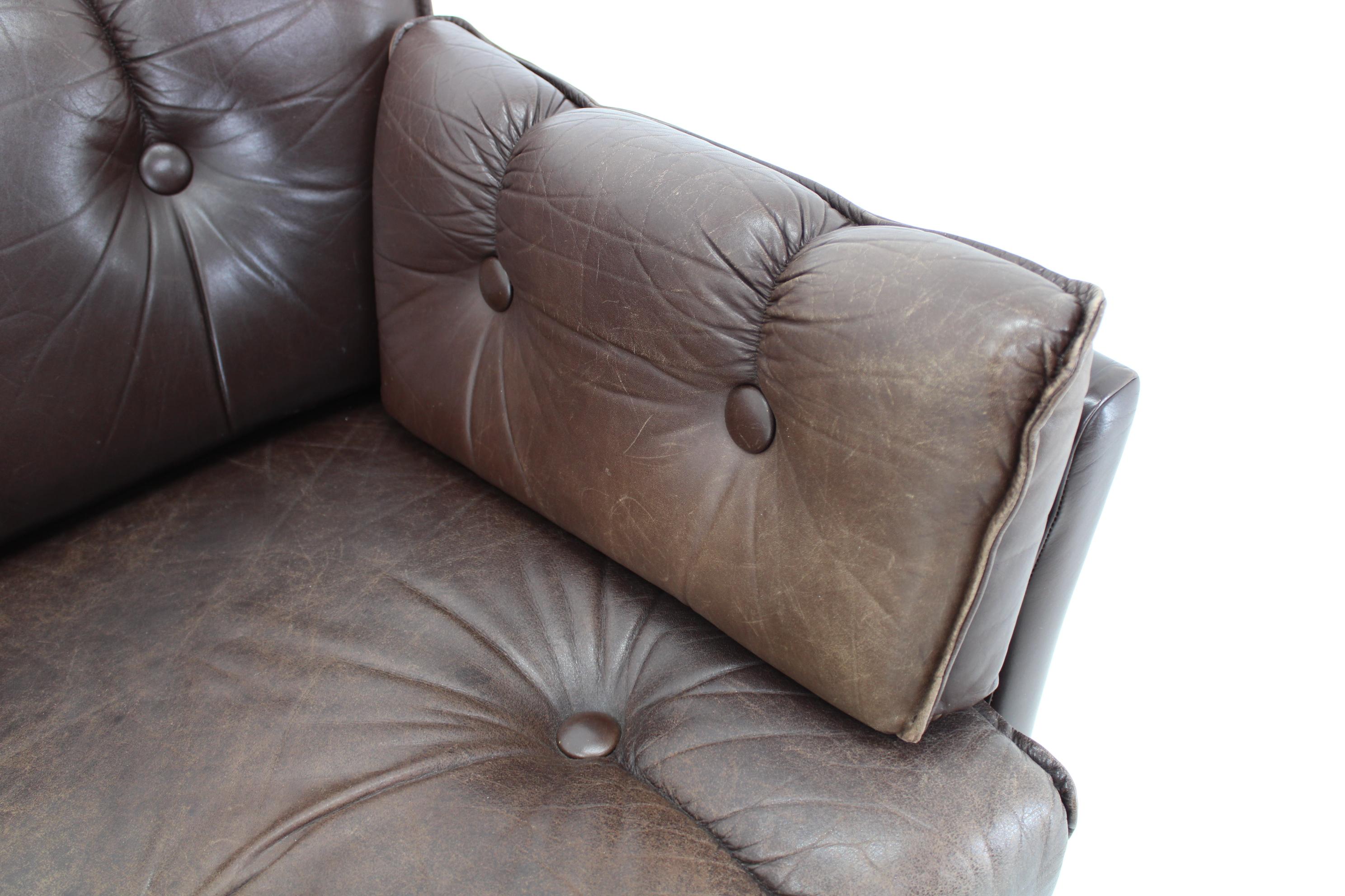1970s Brown Leather 2-Seater Sofa, Denmark For Sale 5