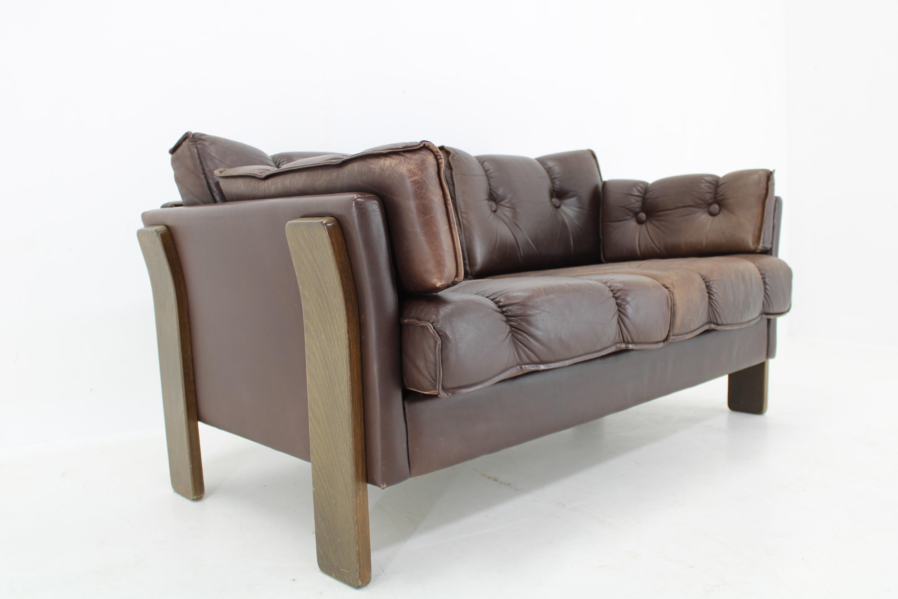 Mid-20th Century 1970s Brown Leather 2-Seater Sofa, Denmark For Sale