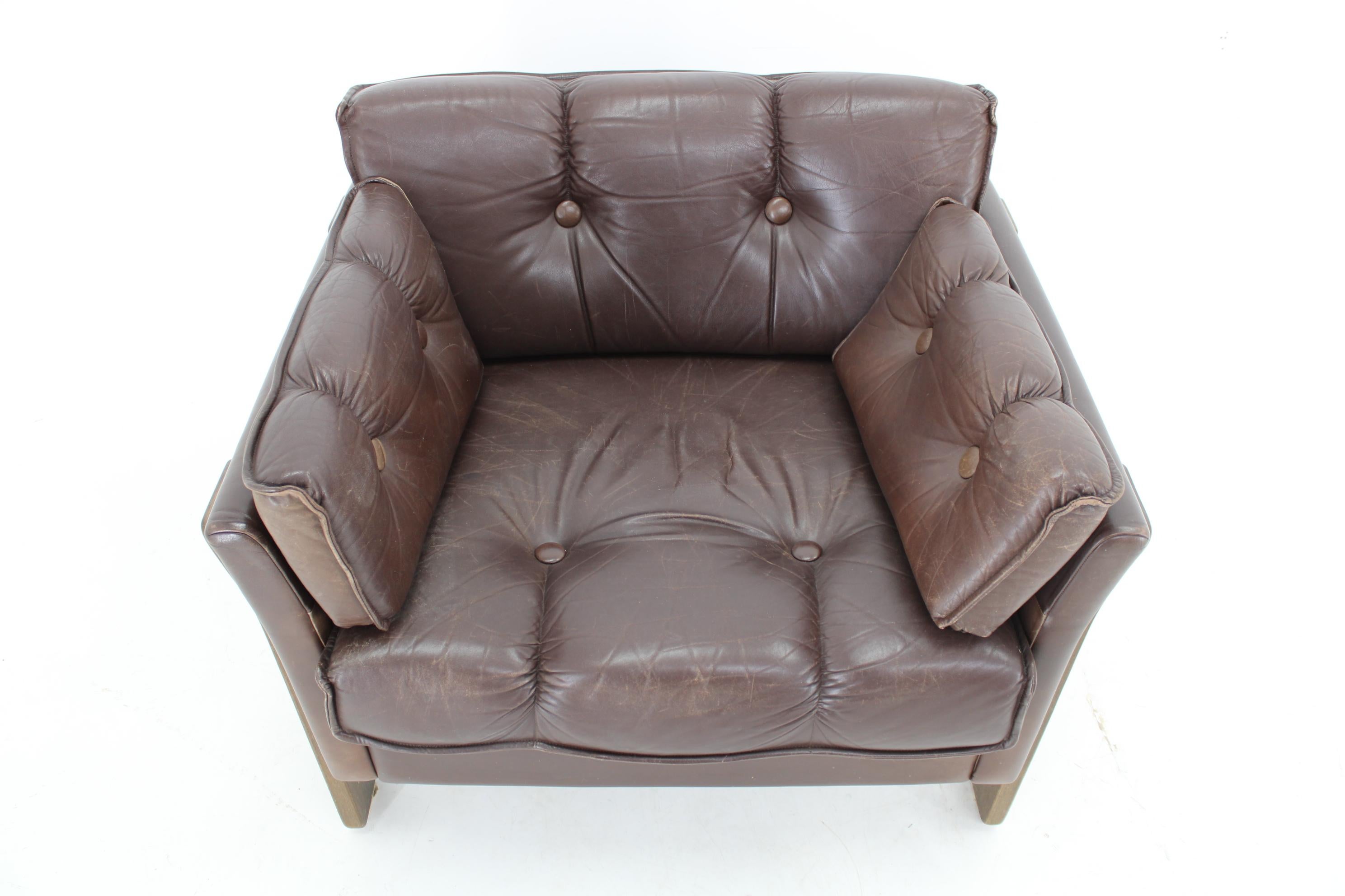 1970s Brown Leather 3-Seater Sofa, Denmark  For Sale 12