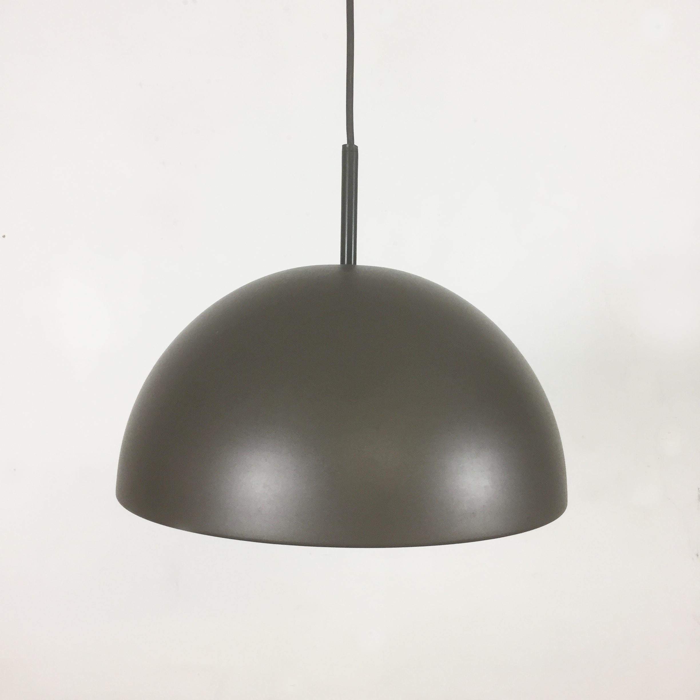 Article:

Bubble hanging light



Producer: 

Staff Lights, Germany


Design:

Rolf Krüger


Origin: 

Germany


Age: 

1970s



Description: 

This hanging light was designed by Rolf Krüger in the 1970s and produced by Staff Light in Germany in the