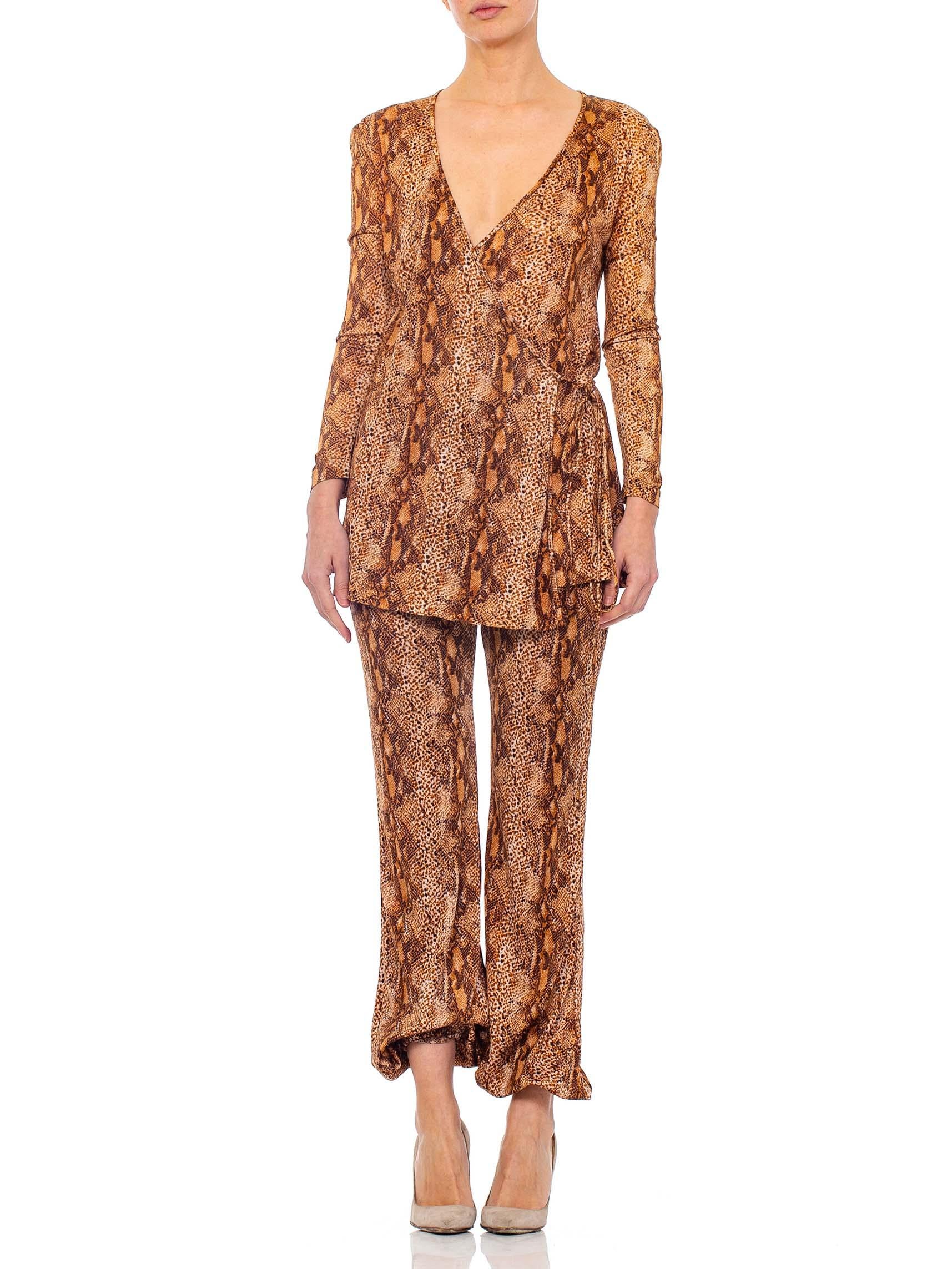 1970S Brown Snake Print Polyester Jersey Wrap Top Ensemble In Excellent Condition For Sale In New York, NY