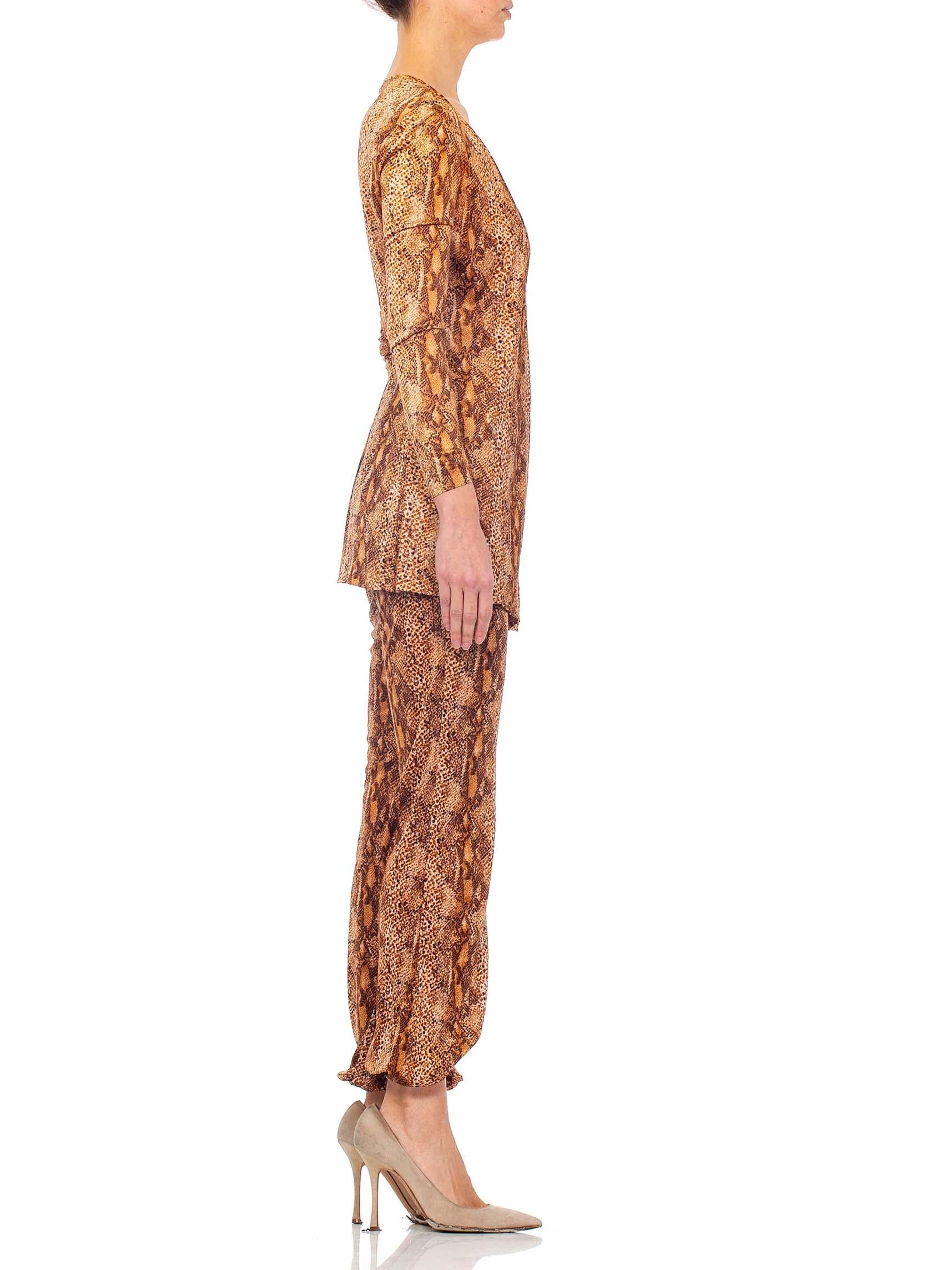 Women's 1970S Brown Snake Print Polyester Jersey Wrap Top Ensemble For Sale