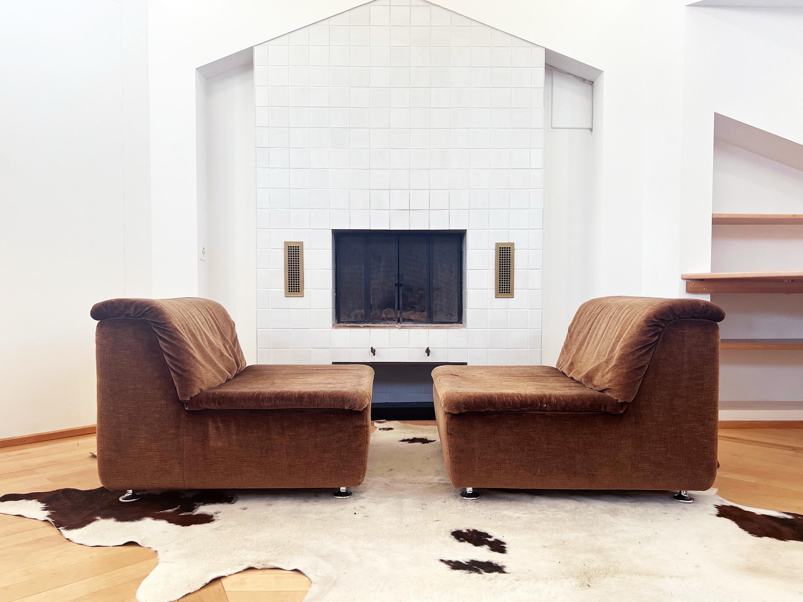 1970s Brown Velvet Velour Sofa Sectional 3 pcs Lounge Chairs Mario Bellini Attr. In Good Condition For Sale In Basel, BS