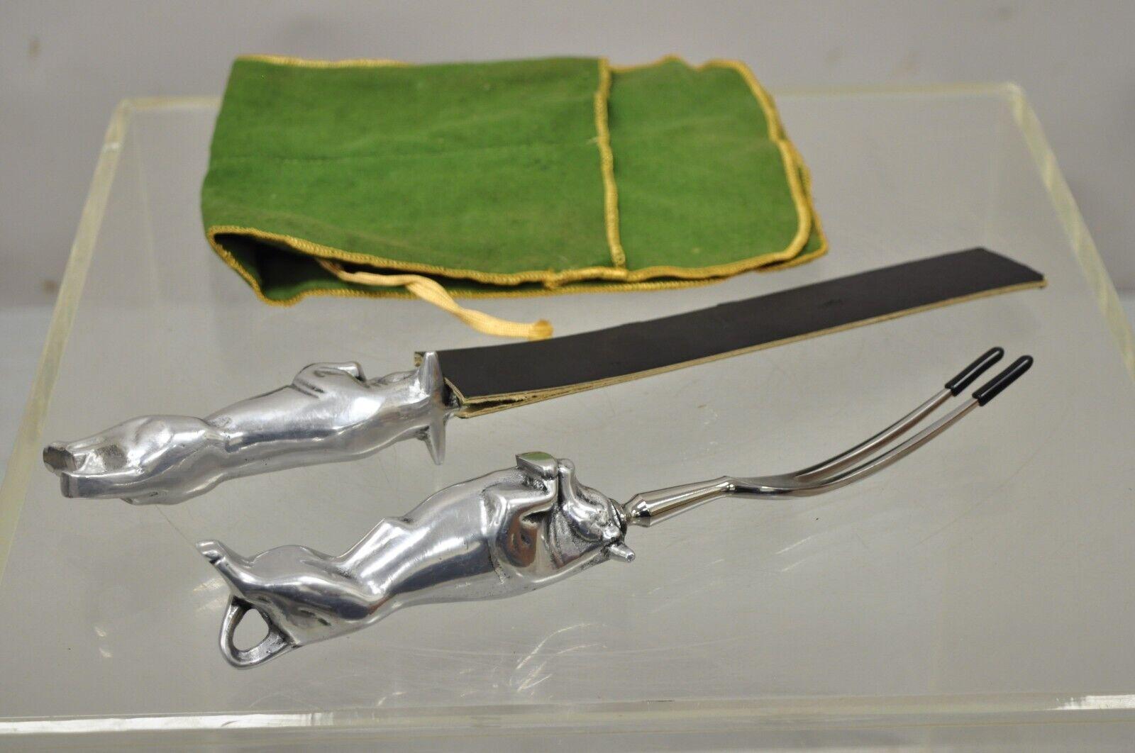 Vintage 1970s bruce fox cast aluminum charging bull carving set knife and fork. Item features original green felt holder (1) fork, (1) knife, cast aluminum bull handles, original stamps, quality craftsmanship, great style and form, appears to be