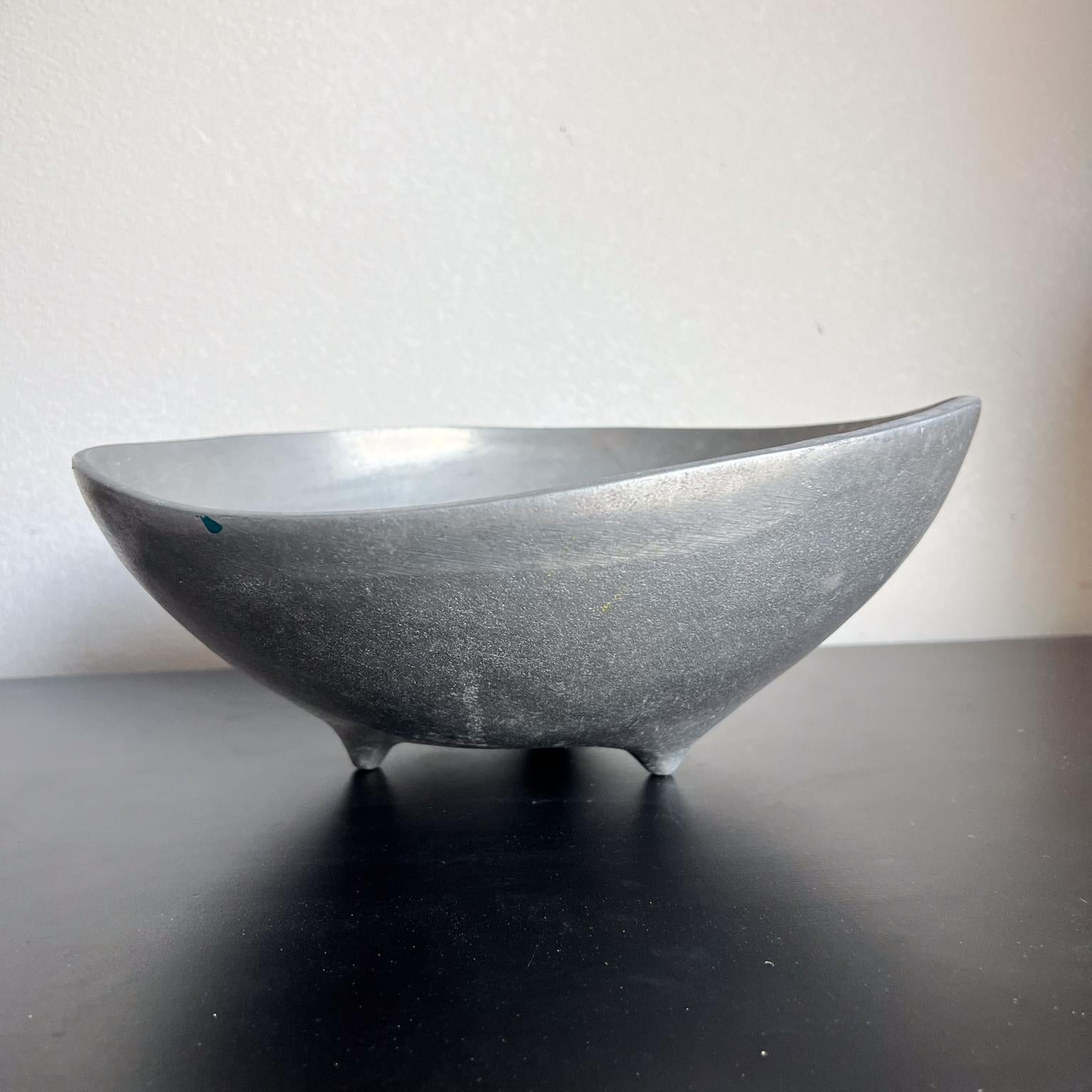 Mid-Century Modern 1970 Bruce Fox Design Modernist Silver Metal Footed Bowl (bol à pied en métal argenté) en vente