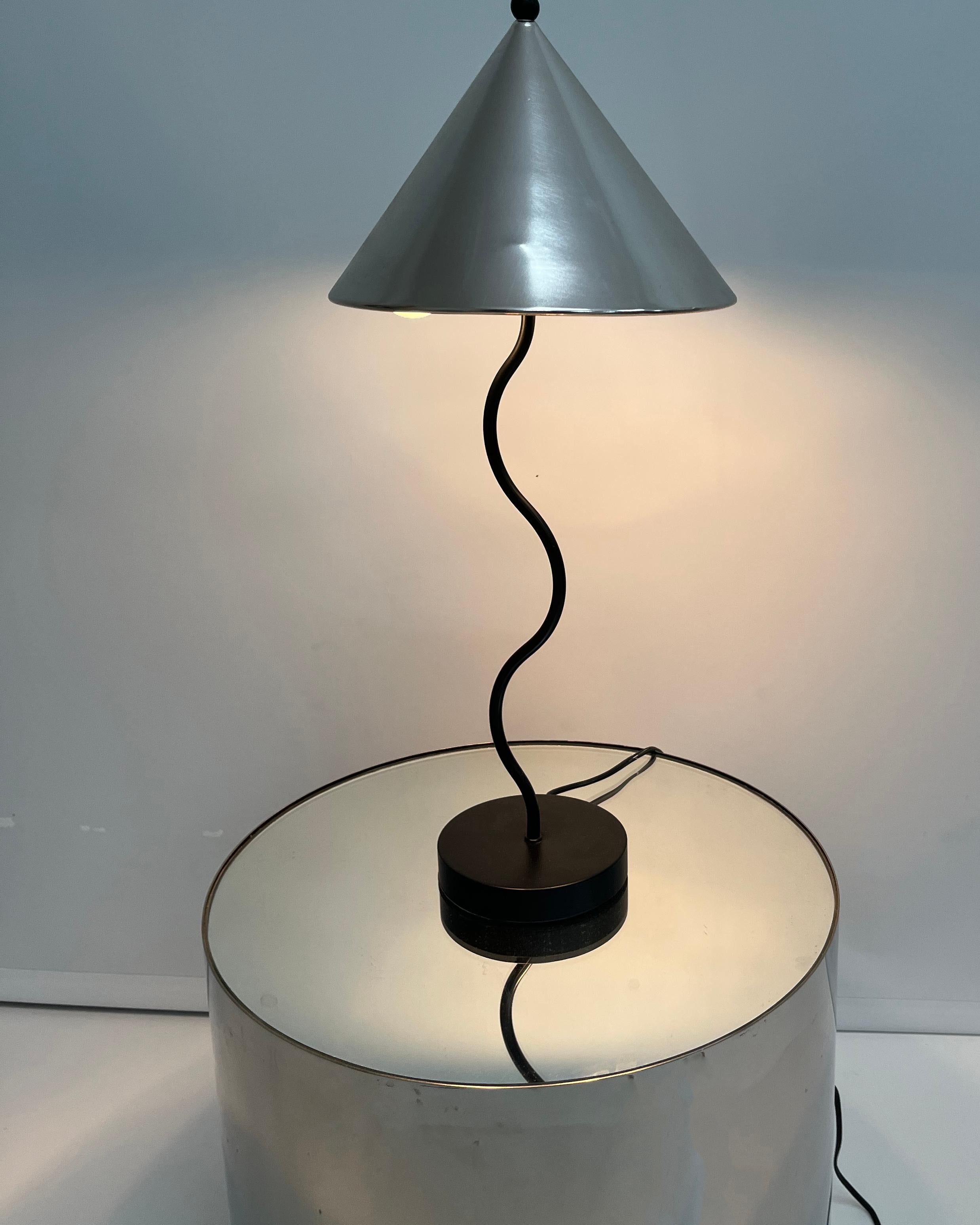 1970s Brueton Style Chrome and Mirrored Top Side Table In Good Condition In San Gabriel, CA