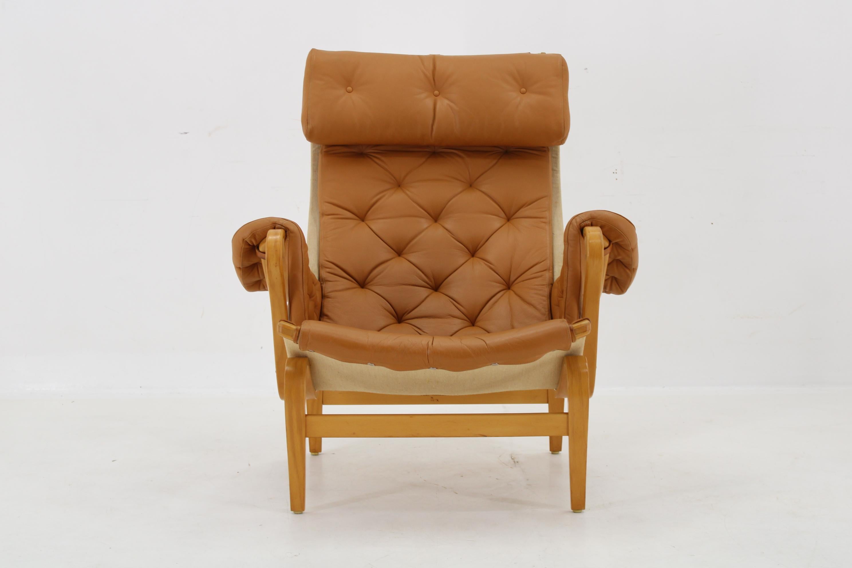 1970s Bruno Mathsson Pernilla Lounge Chair with Ottoman in Leather for DUX, Swed 1