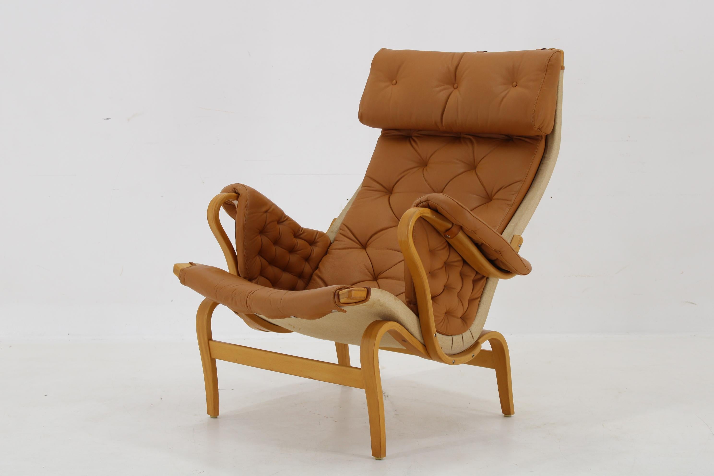 1970s Bruno Mathsson Pernilla Lounge Chair with Ottoman in Leather for DUX, Swed 2