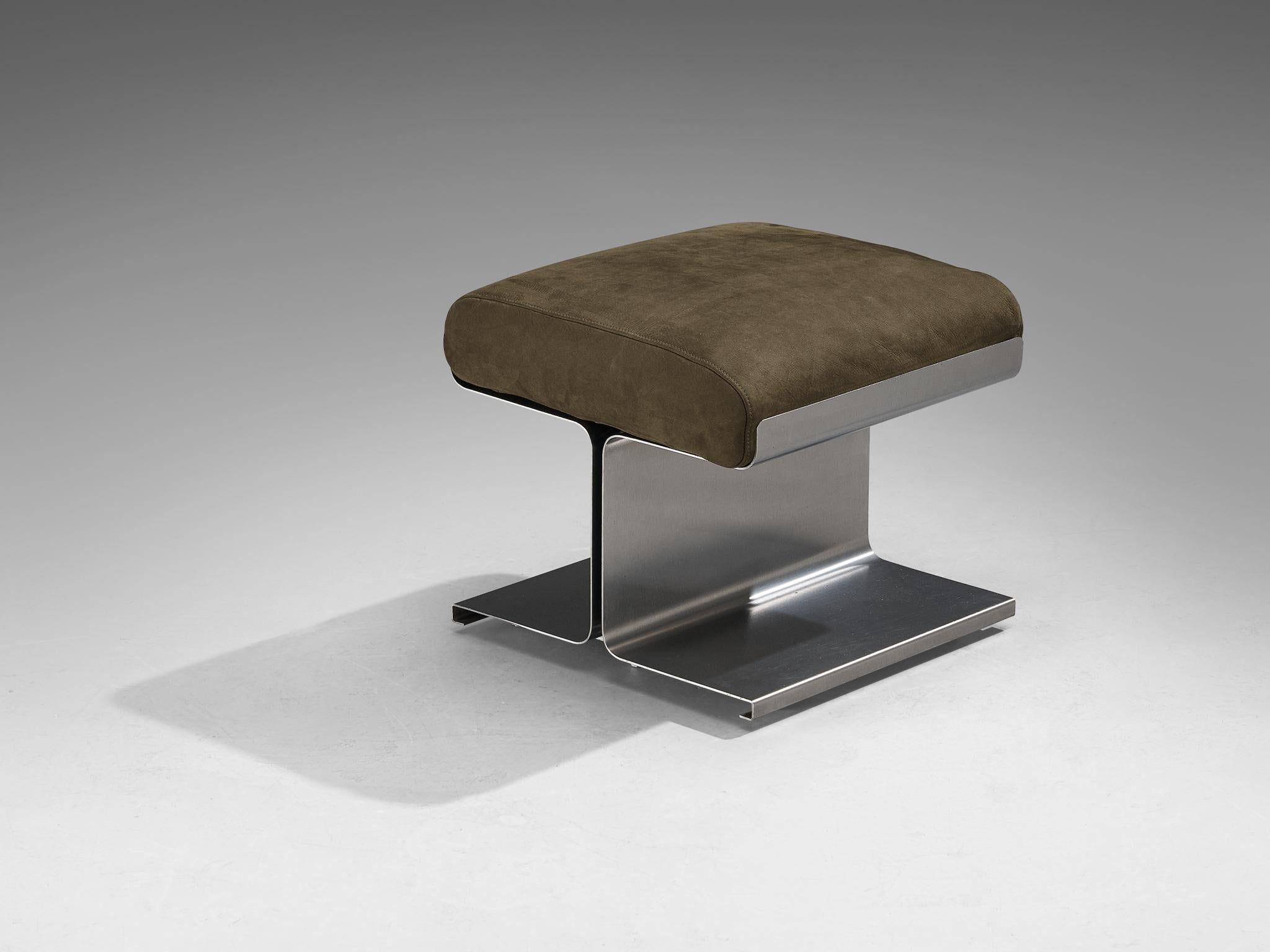 Ottoman / footstool / side chair, brushed steel, leather, France, 1970s

This ottoman is a prime example of the 1970s French design movement, which emphasized modernism and industrial materials, particularly (stainless) steel. The sleek lines and