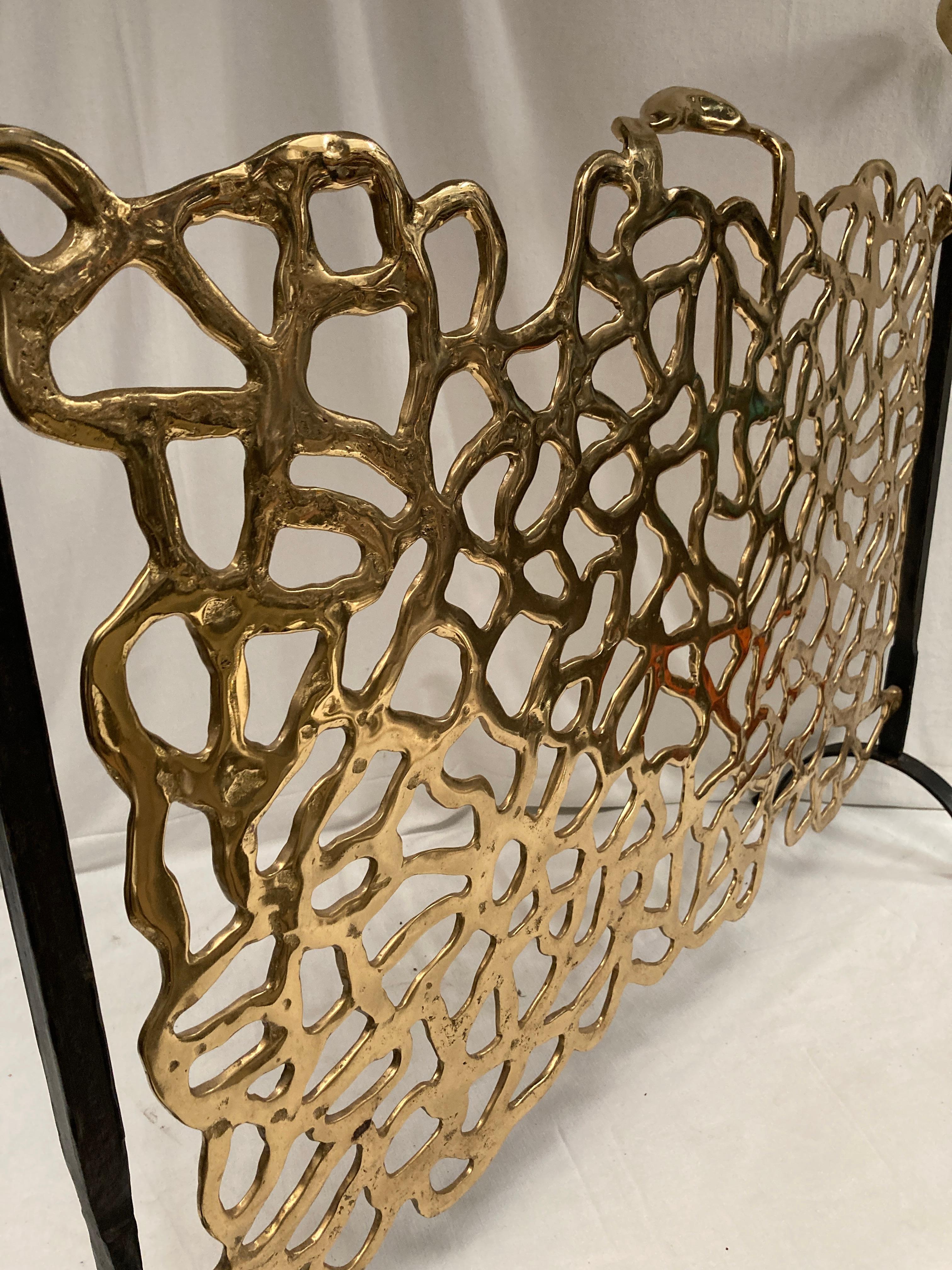 1970's Brutalist bronze fire screen by David Marshall 5
