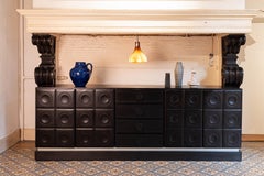 Armadio brutalista anni '70 in rovere massiccio, di De Coene (BE)