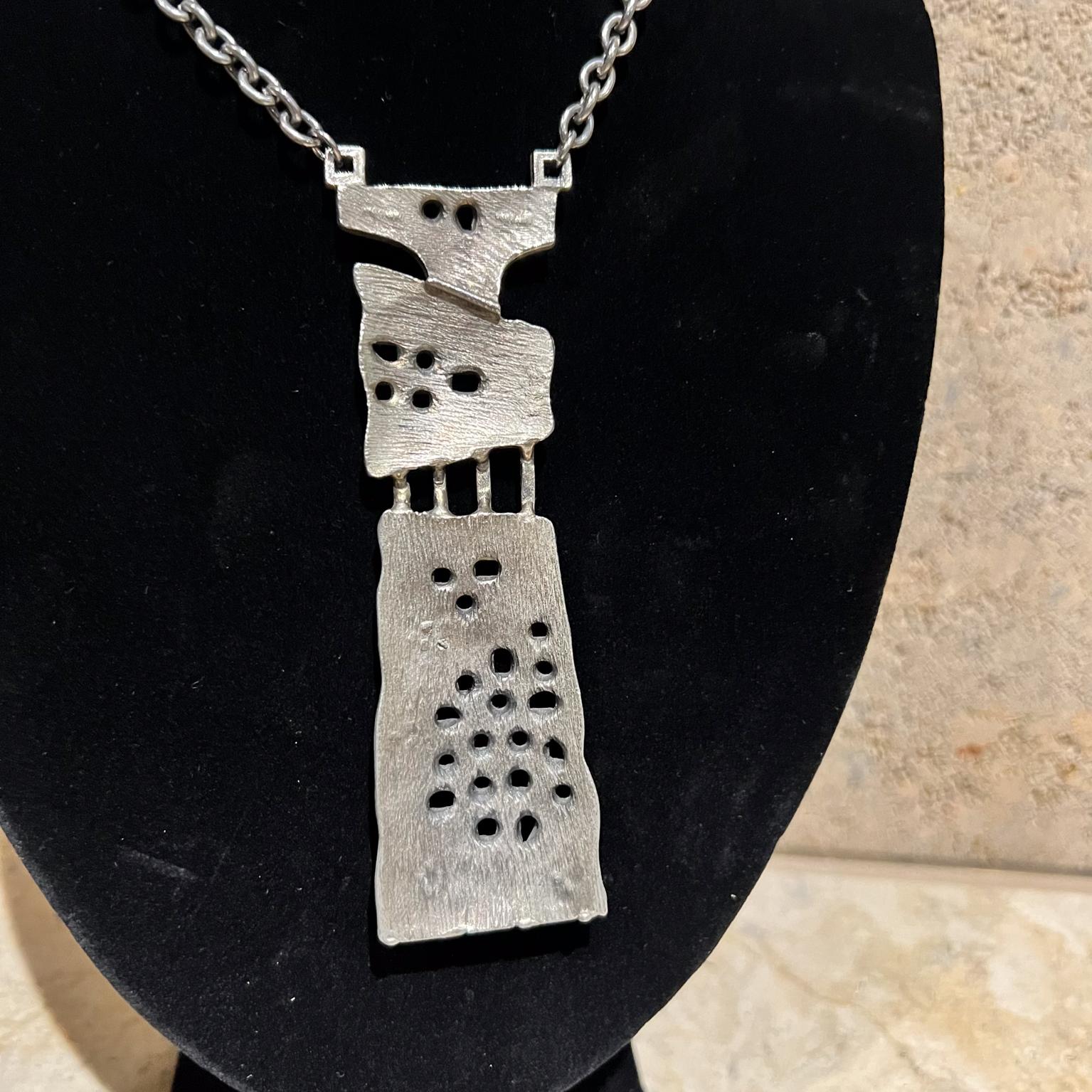 1970s Brutalist Chain Pendant Modernist Necklace in Pewter 1