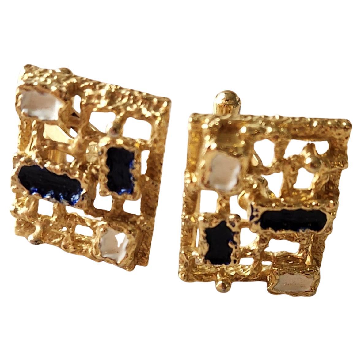 1970s Brutalist Christian Dior Gold Tone Enamel Stone Cufflinks In Fair Condition For Sale In Chula Vista, CA