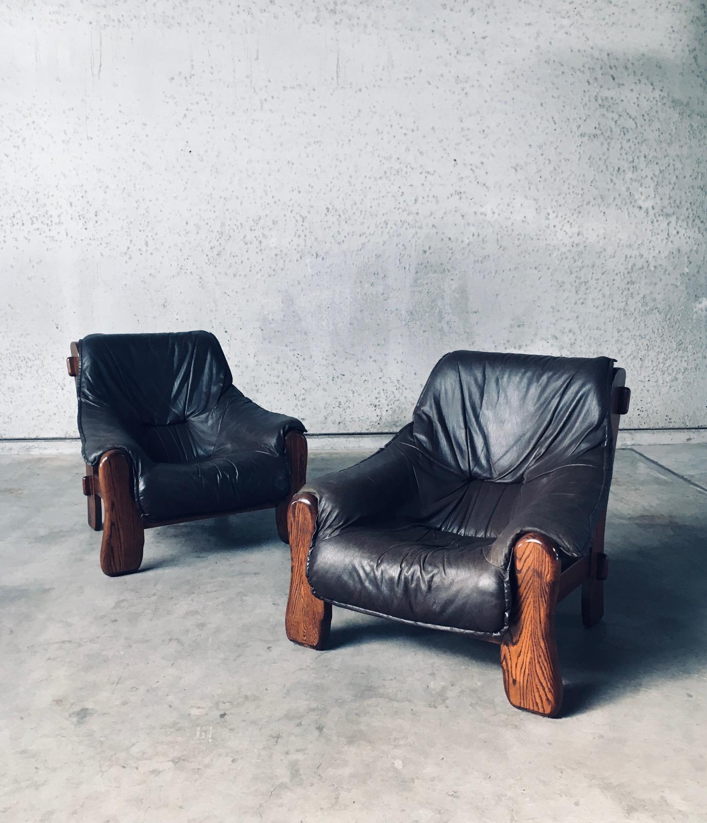 1970's Brutalist Design Leder & Eiche Lounge Stühle im Zustand „Gut“ im Angebot in Oud-Turnhout, VAN