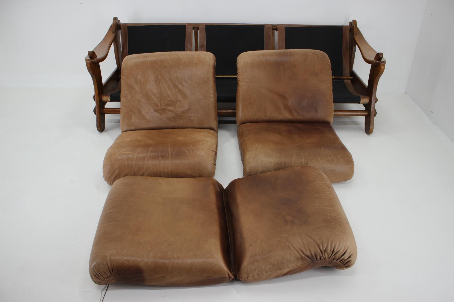 1970s Brutalist Dutch Oak and Leather 3 Seater Sofa For Sale 10