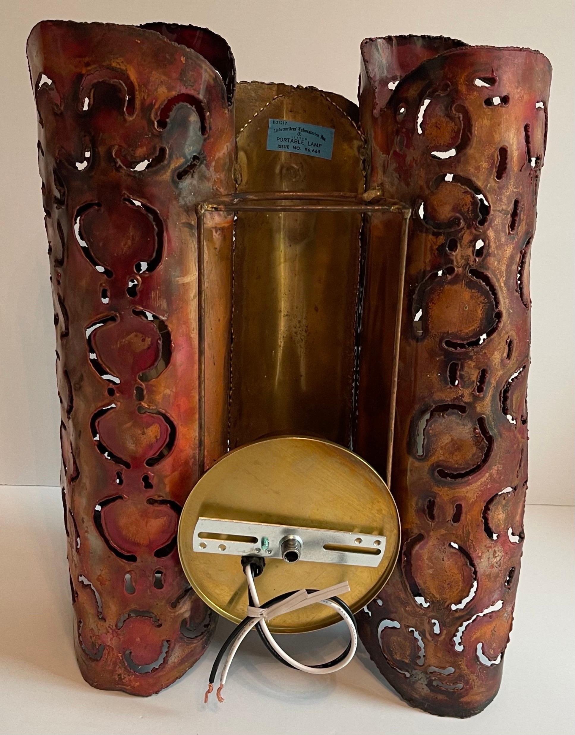 1970s Brutalist Metal Copper & Brass Sconce In Good Condition For Sale In Stamford, CT