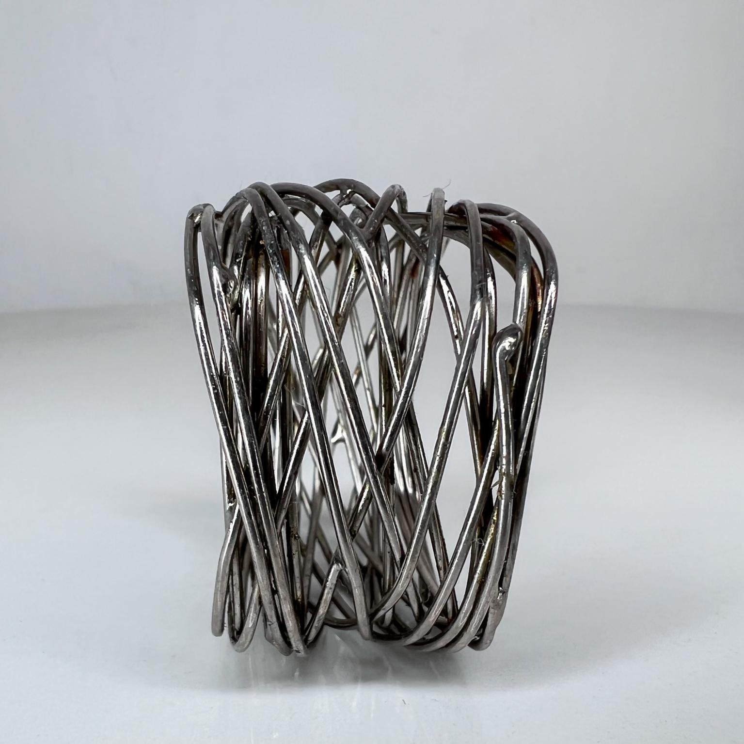 Ensemble de 3 porte-serviettes sculpturales chromées des années 1970 en vente 2