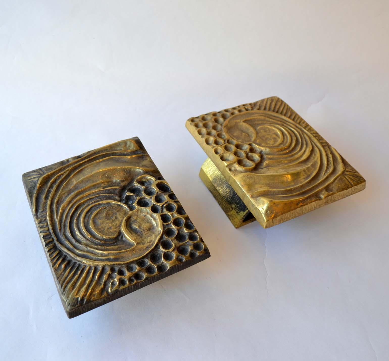 Mid-Century Modern 1970s Brutalist Pair of Bronze Push and Pull Door Handles with Abstract Relief
