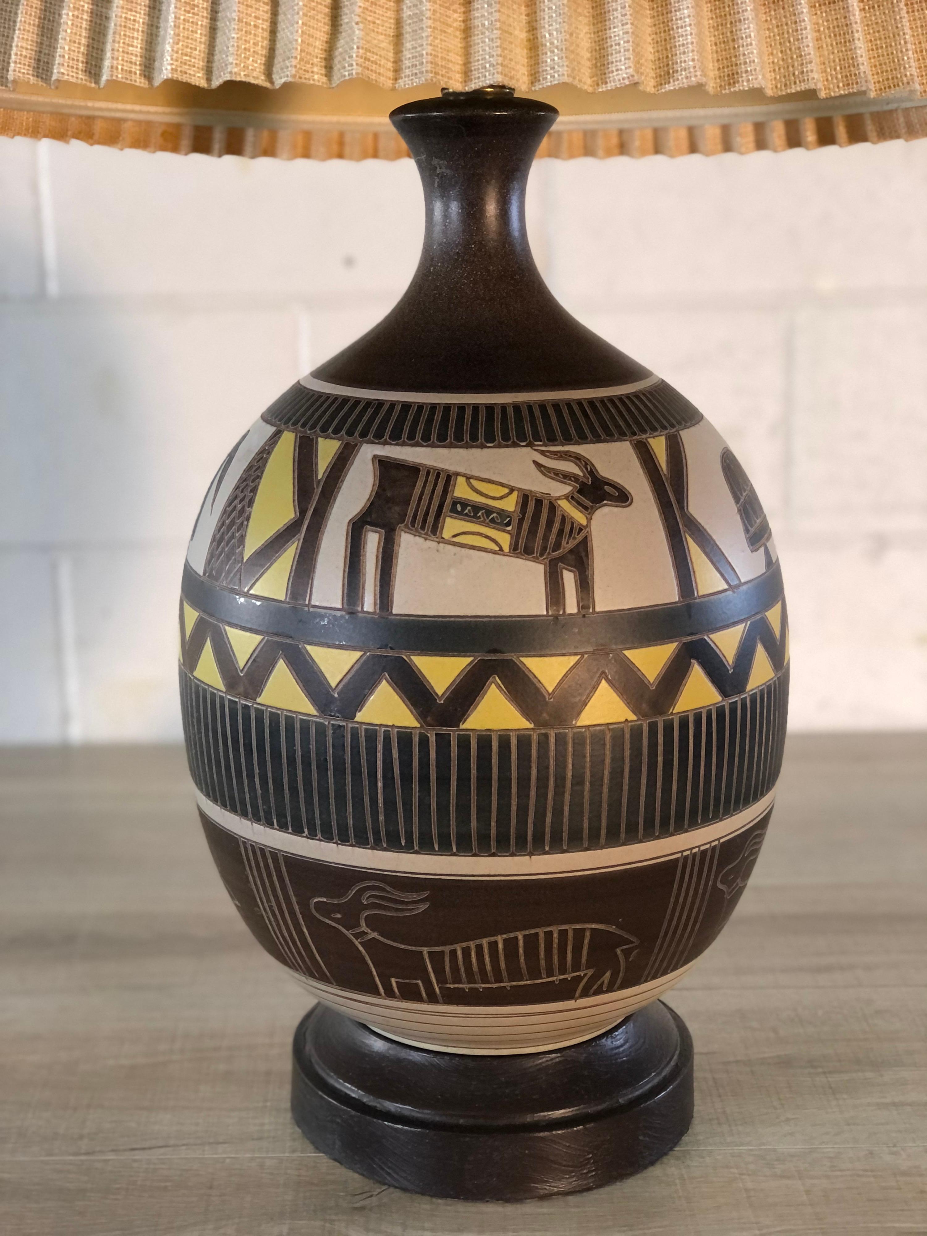 1970s Brutalist Style Aztec Ceramic Table Lamp For Sale 4