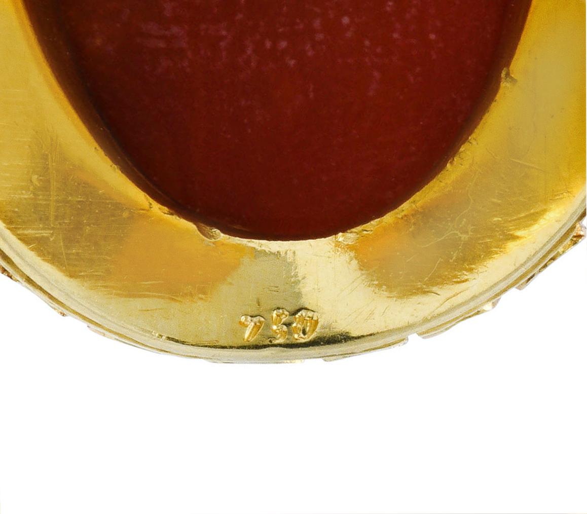 1970's Buccellati Coral Cabochon 18 Karat Yellow Gold Italian Gemstone Ring 3
