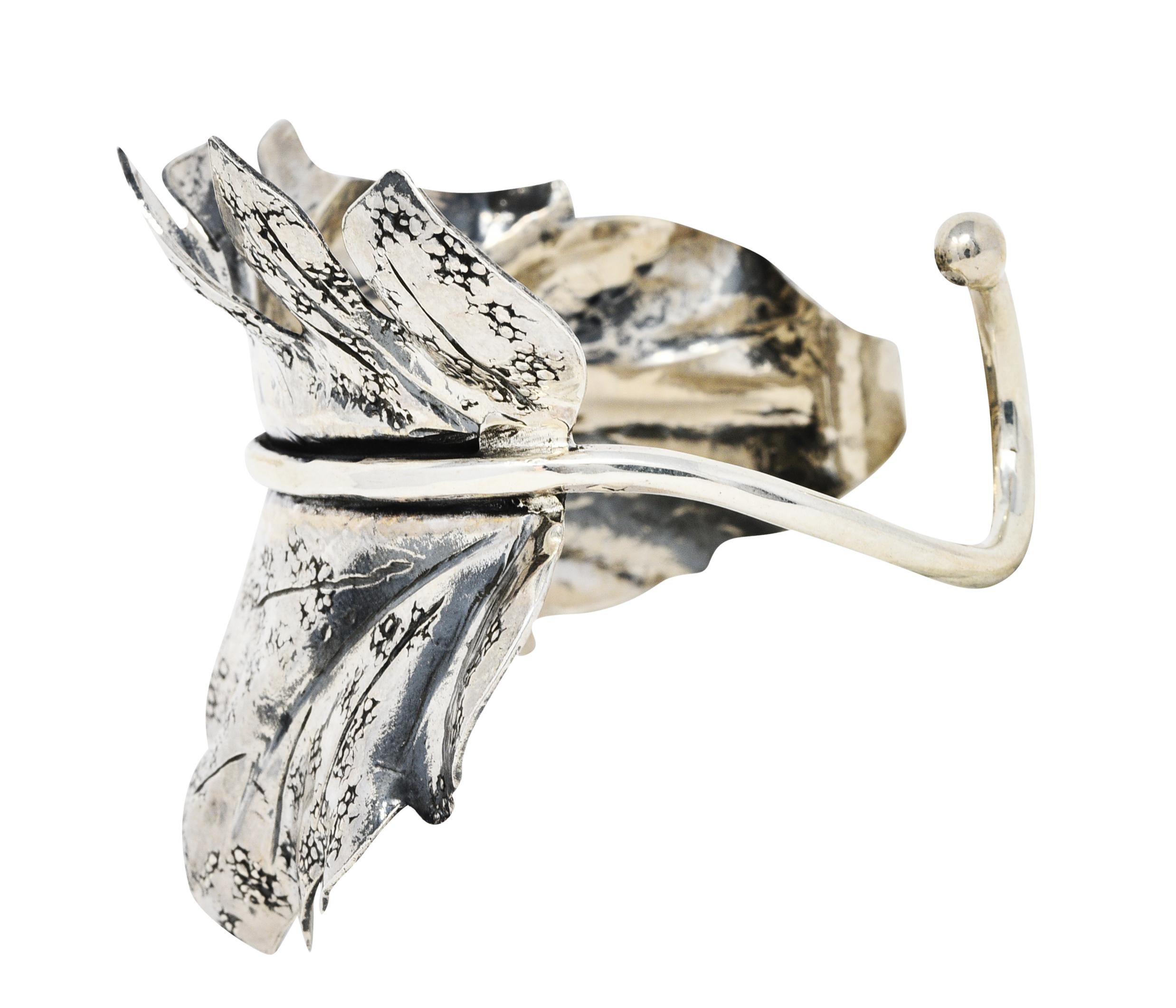 Contemporary 1970's Buccellati Sterling Silver Prestigi Leaf Cuff Bracelet