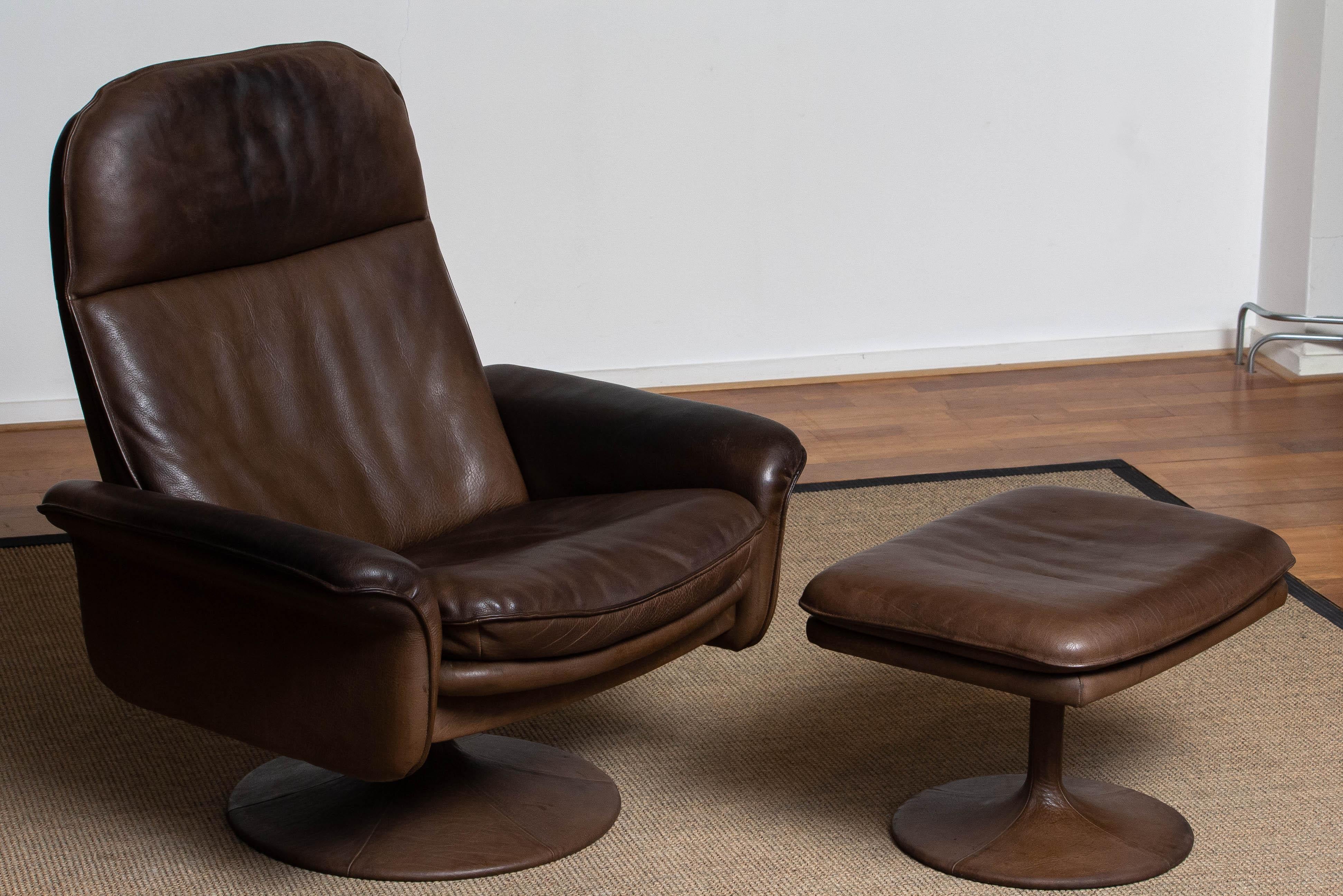1970's Buffalo Leather Swivel and Relax Chair with Matching Ottoman by De Sede 7