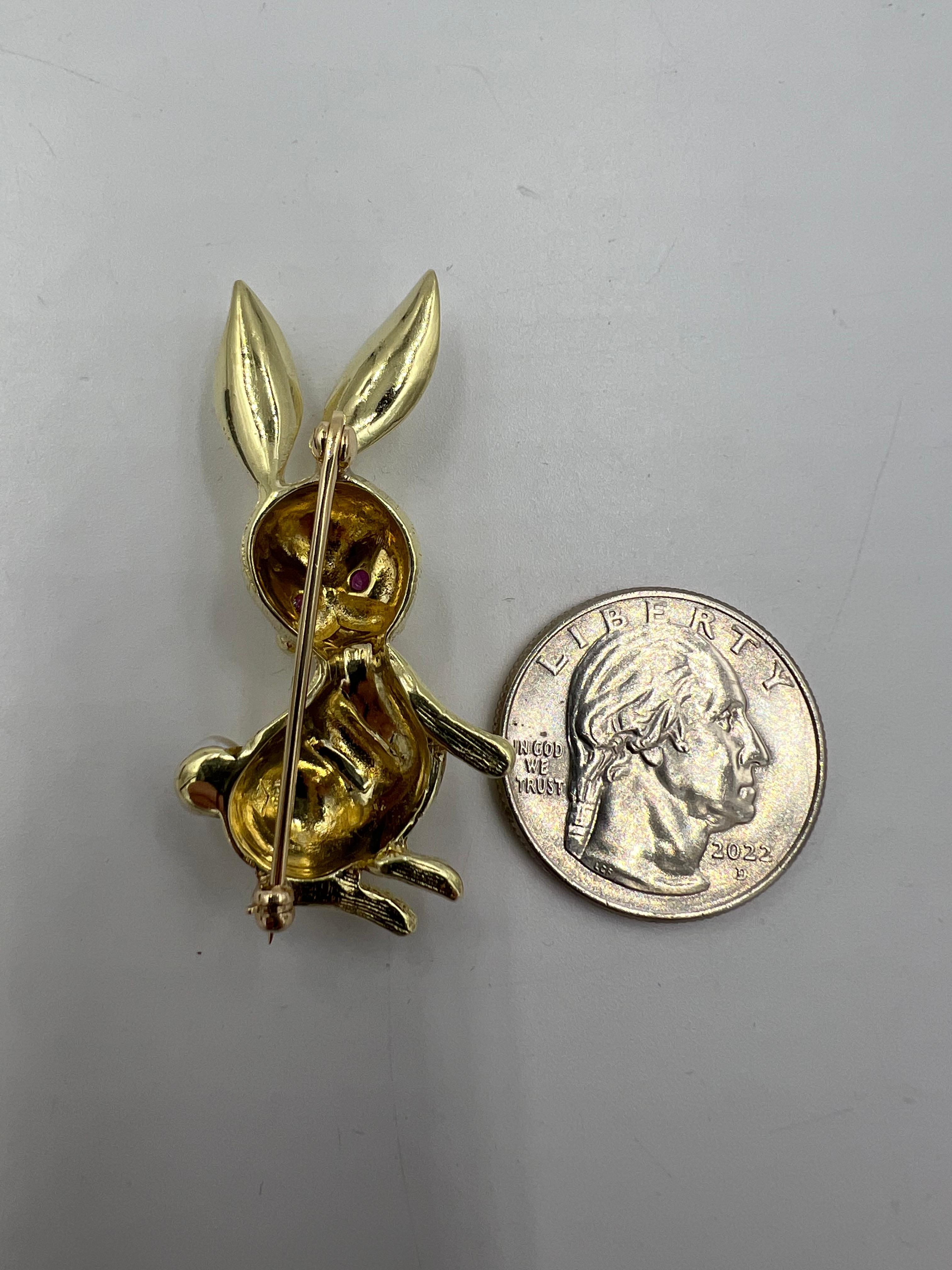 1970s Bunny Rabbit Yellow Gold Brooch For Sale 7