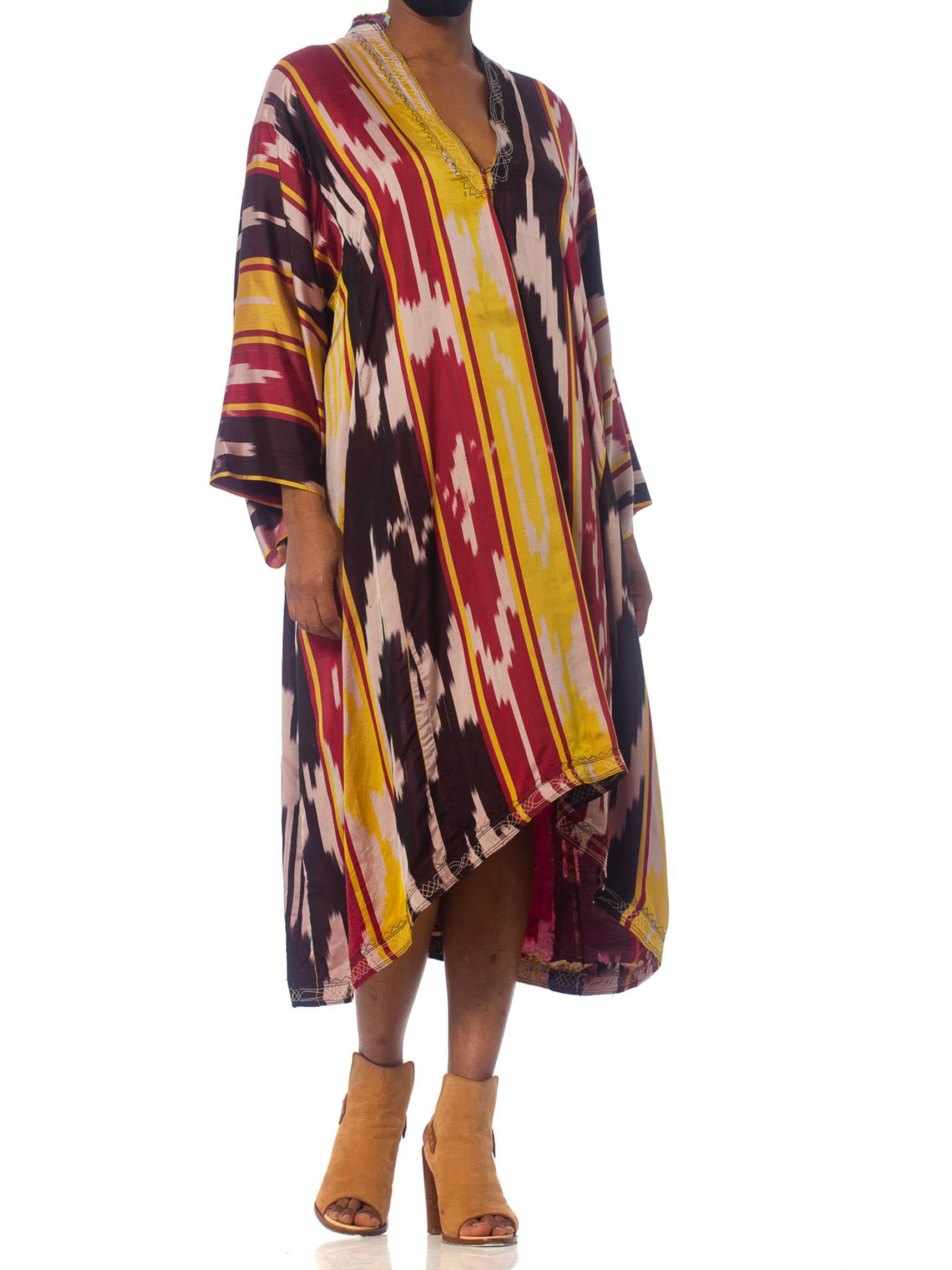 1970S Burgundy & Gold Silk Ikat Long Sleeve Unisex Kaftan With Pleated And Embroidered Neckline