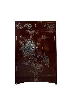 1970s Burgundy Lacquered Wood Hall Cabinet Chinoiserie