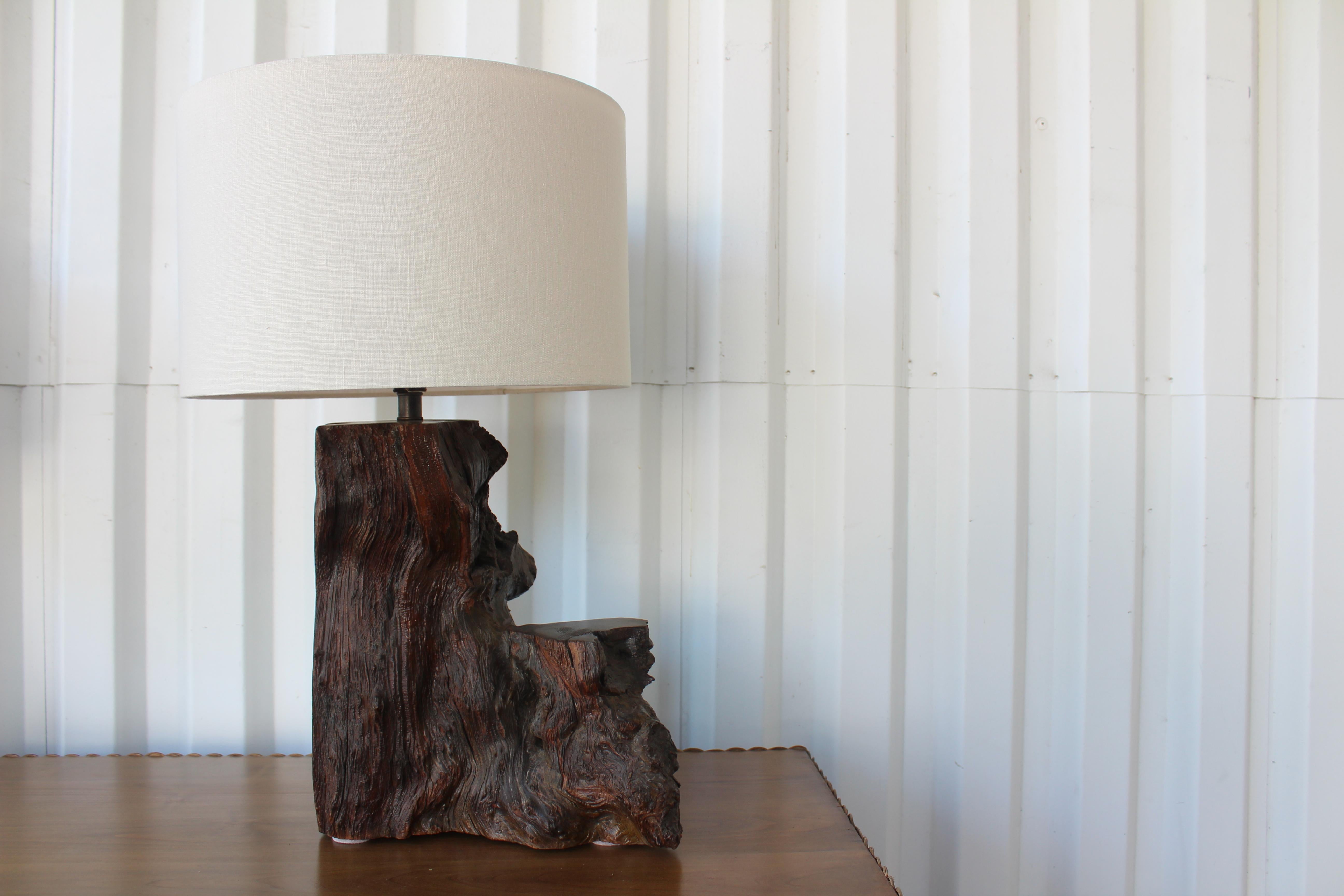 Vintage 1970s burl wood lamp. Newly rewired and fitted with a custom made shade in Belgian linen. 
Measures: 26