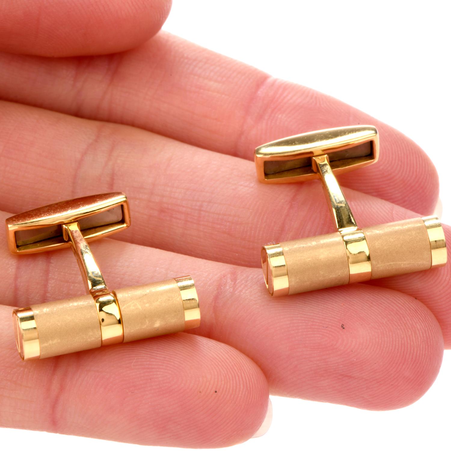 BVLGARI Vintage 18 Karat Gold Cufflinks In Excellent Condition In Miami, FL