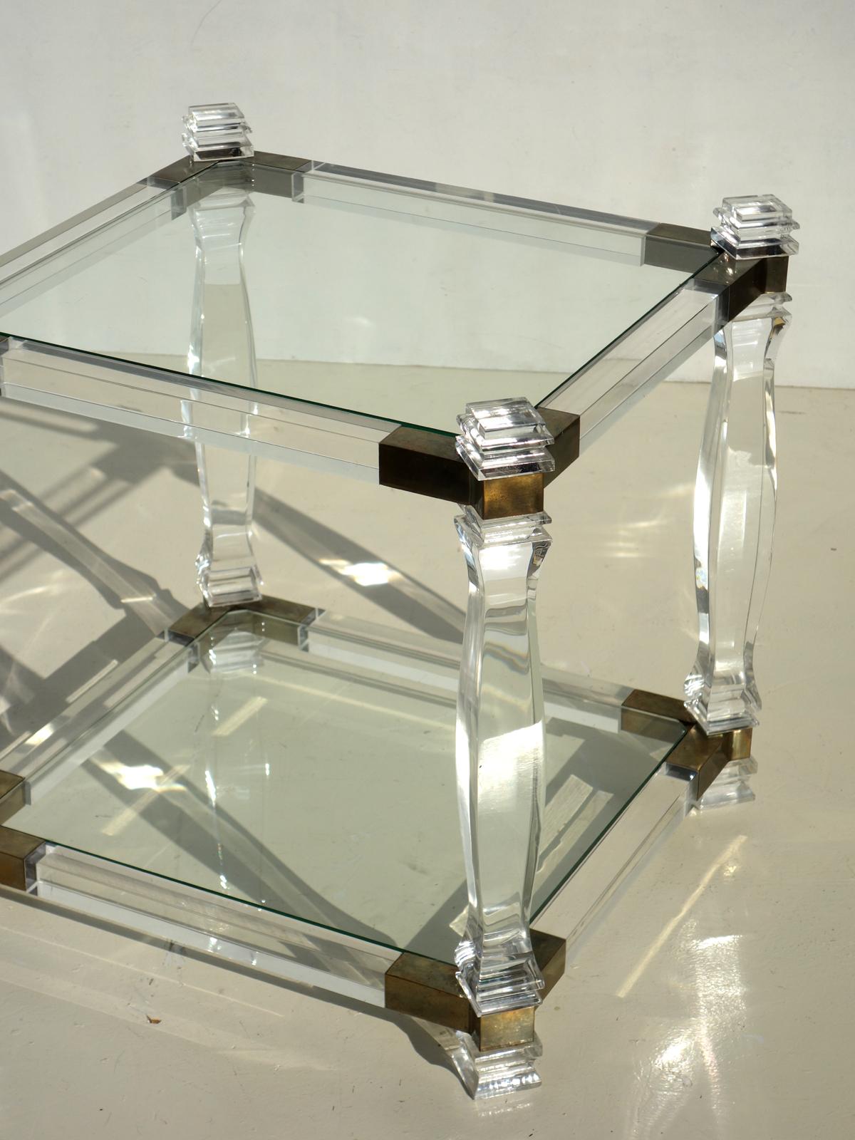 1970s by Charles Hollis Jones Hollywood Regency Lucite Design Pair of Tables In Excellent Condition In Brescia, IT