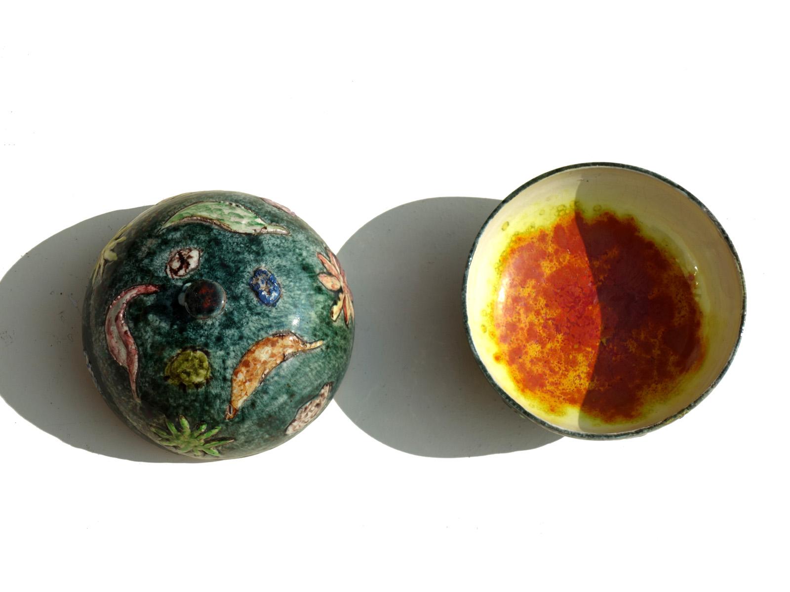 Fin du 20e siècle Boîte en céramique de poterie italienne Tassinari Faenza des années 1970 en vente