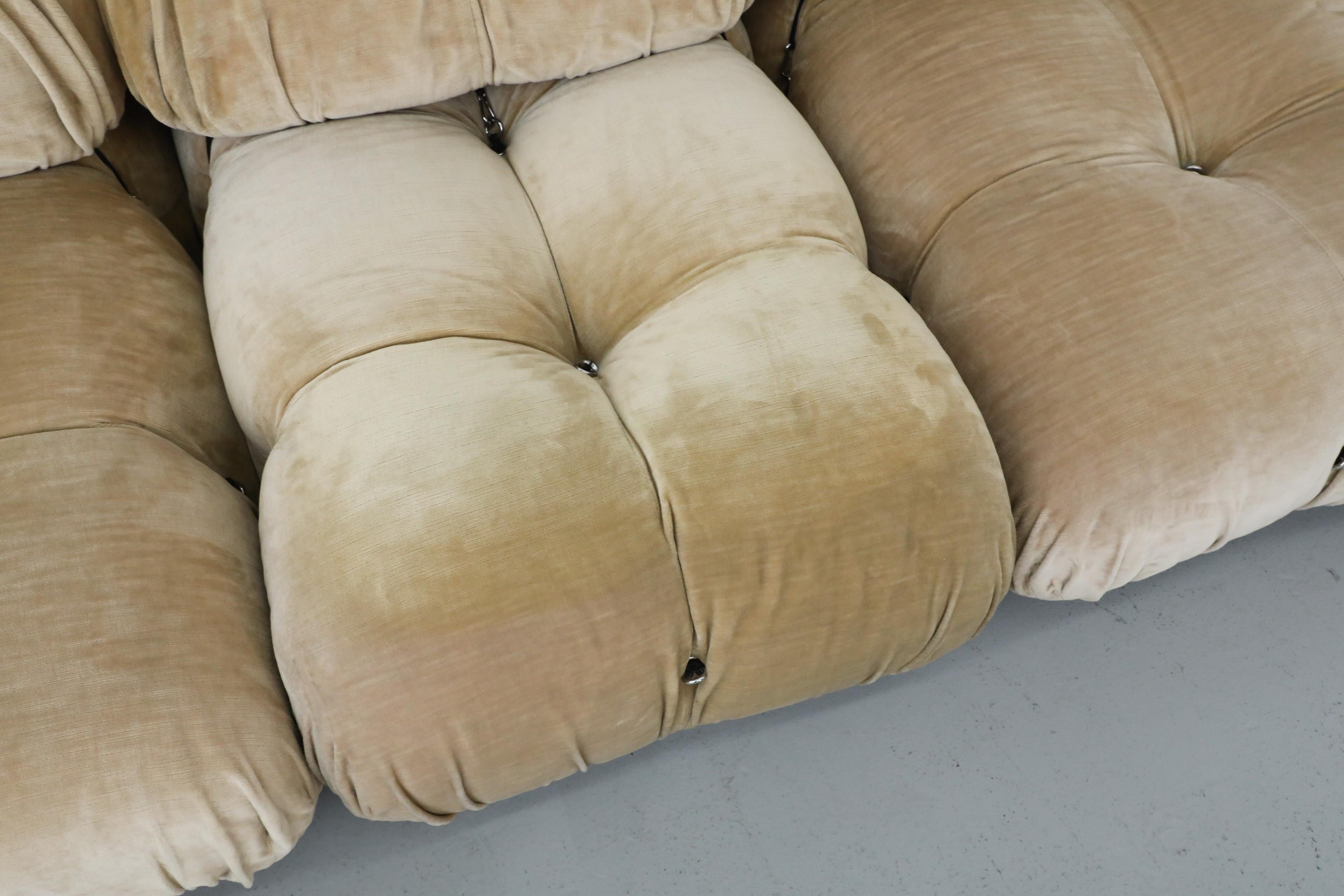 1970s 'Camaleonda' C&B Italia Seven Piece Beige Velvet Sofa Set by Mario Bellini 9